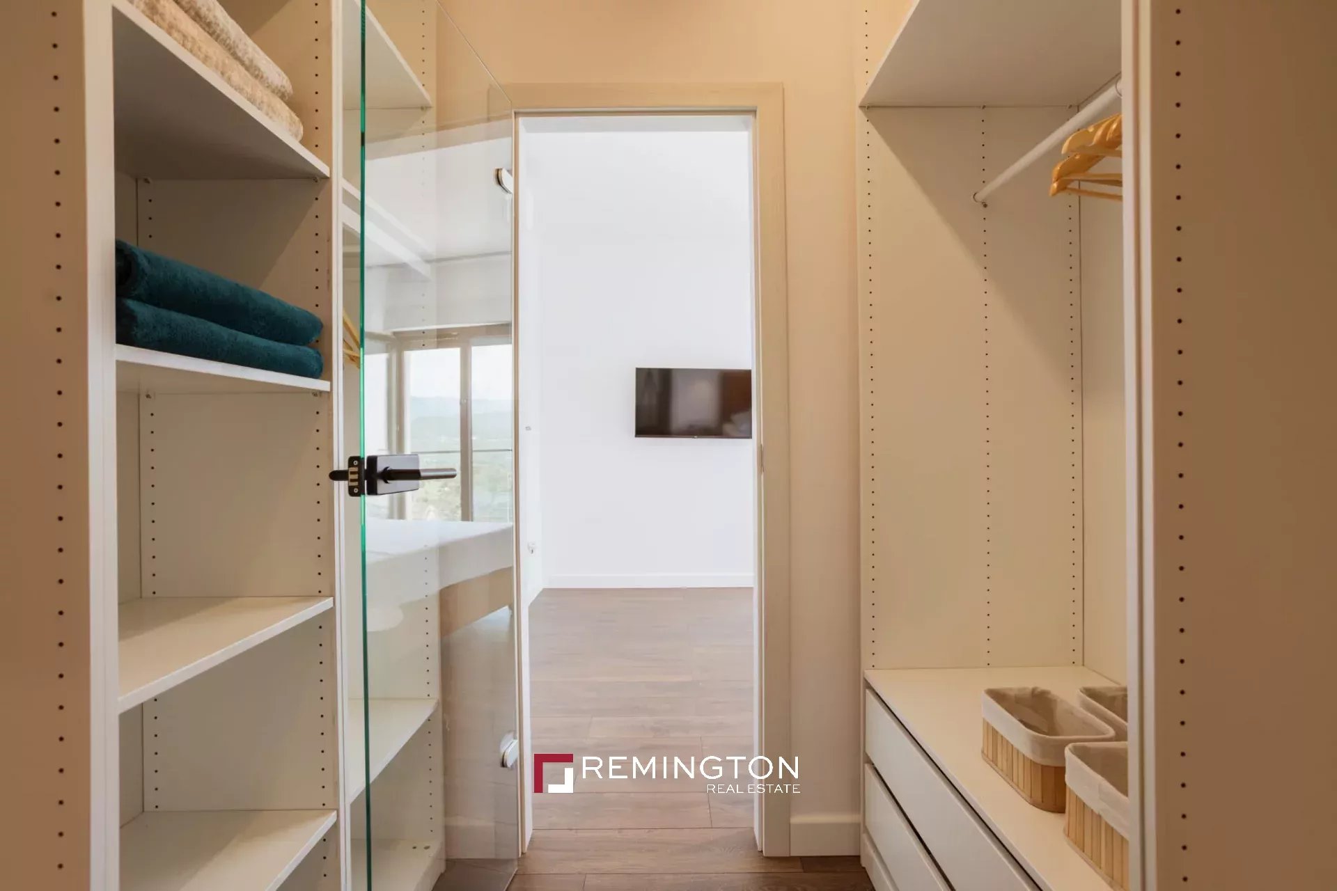 3 Bedroom Villa/Townhouse's Image 24