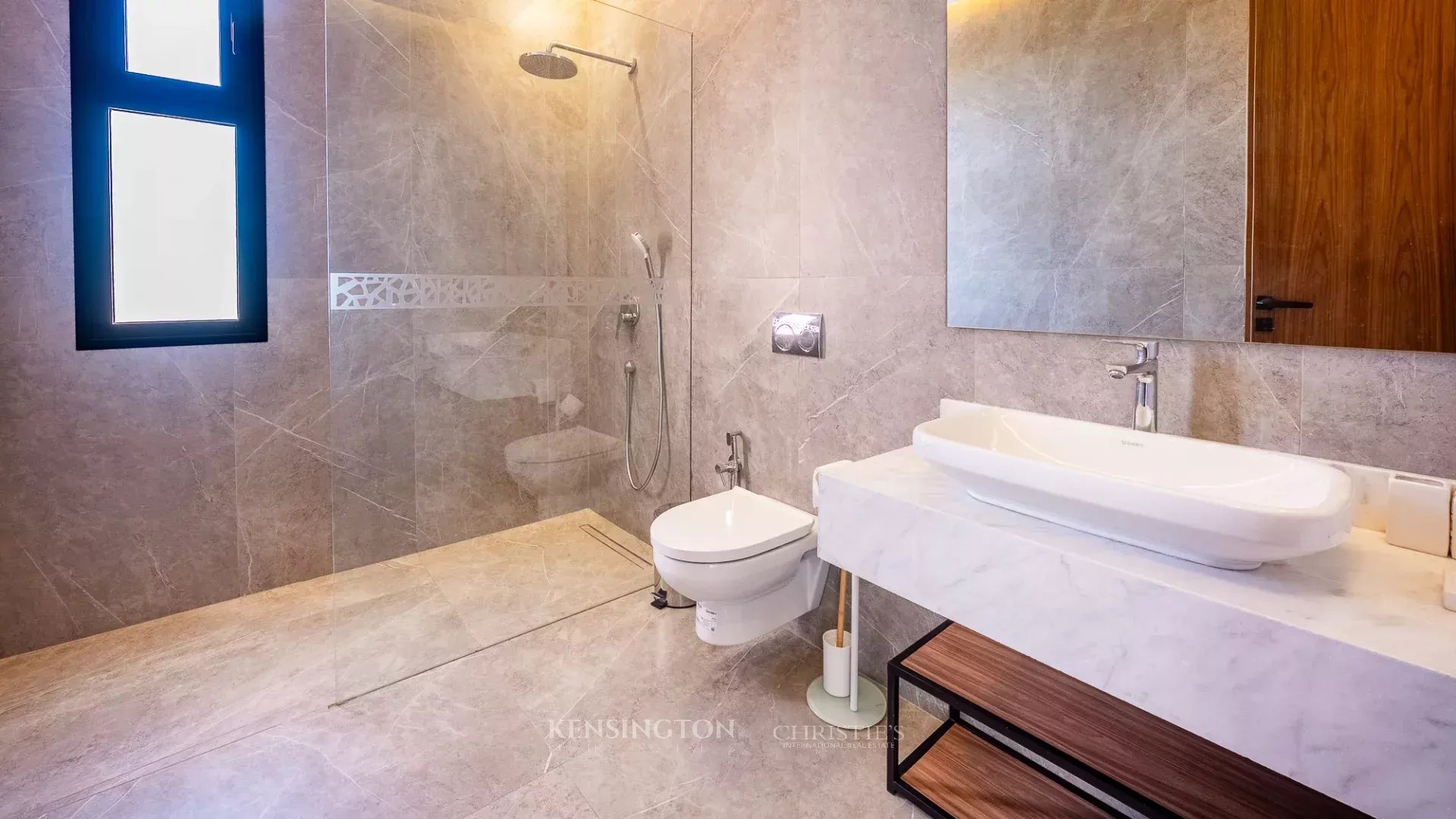 4 Bedroom Villa/Townhouse's Image 30