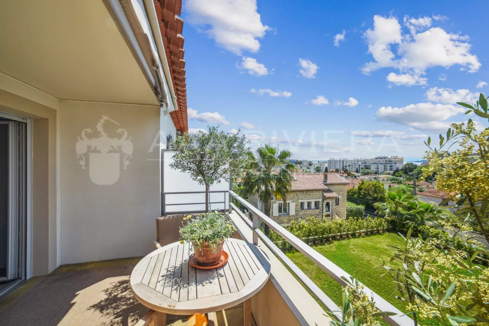 Agence immobilière de AAA Riviera