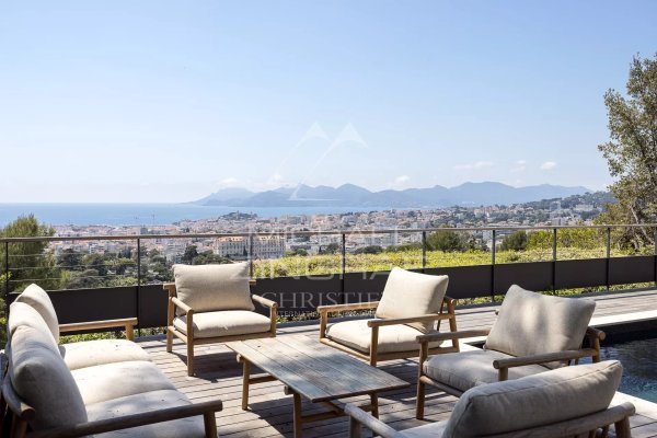 Joint agent - Cannes Californie – Contemporary Villa with Panoramic Sea View — photo 2