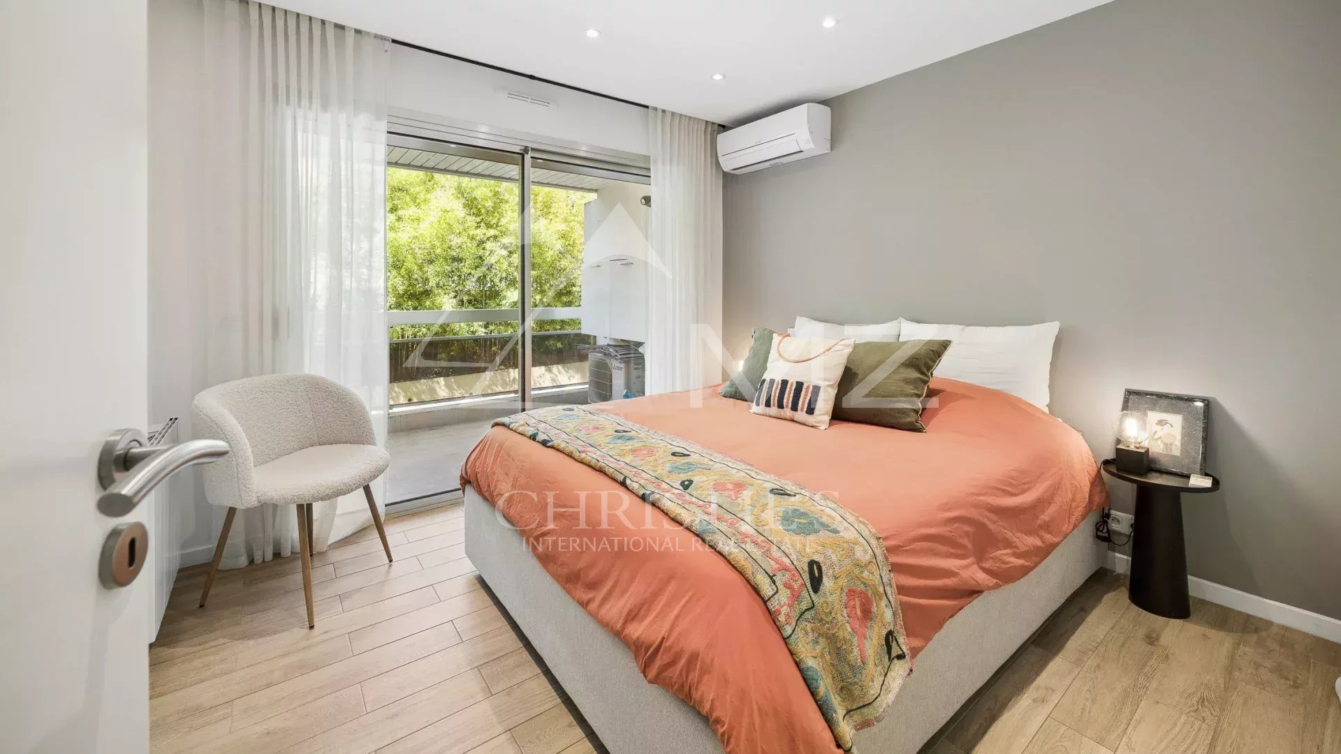 1 Bedroom Apartment/Flat's Image 10