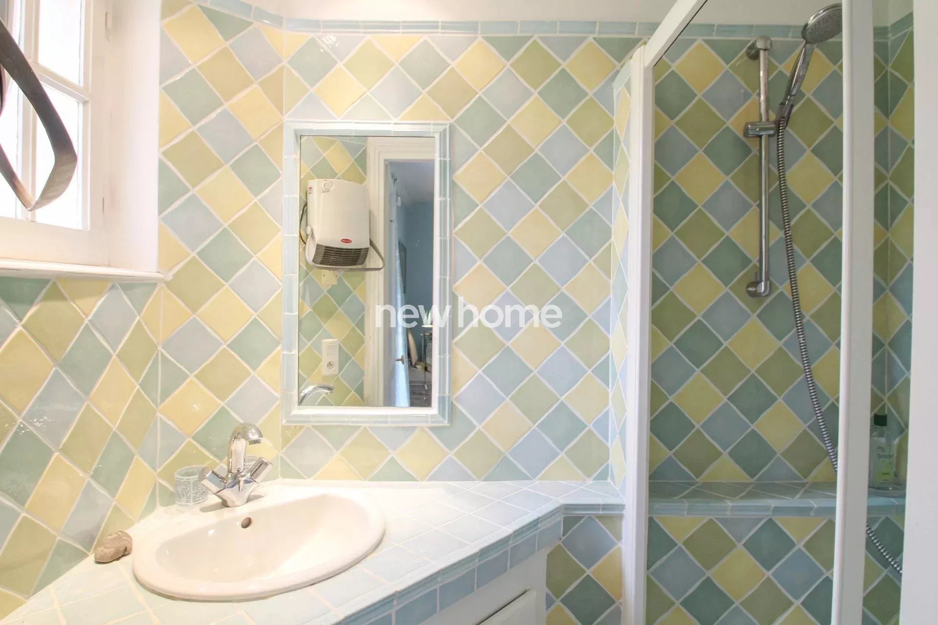 Charmante villa avec piscine chauffée proche du village de Flayosc