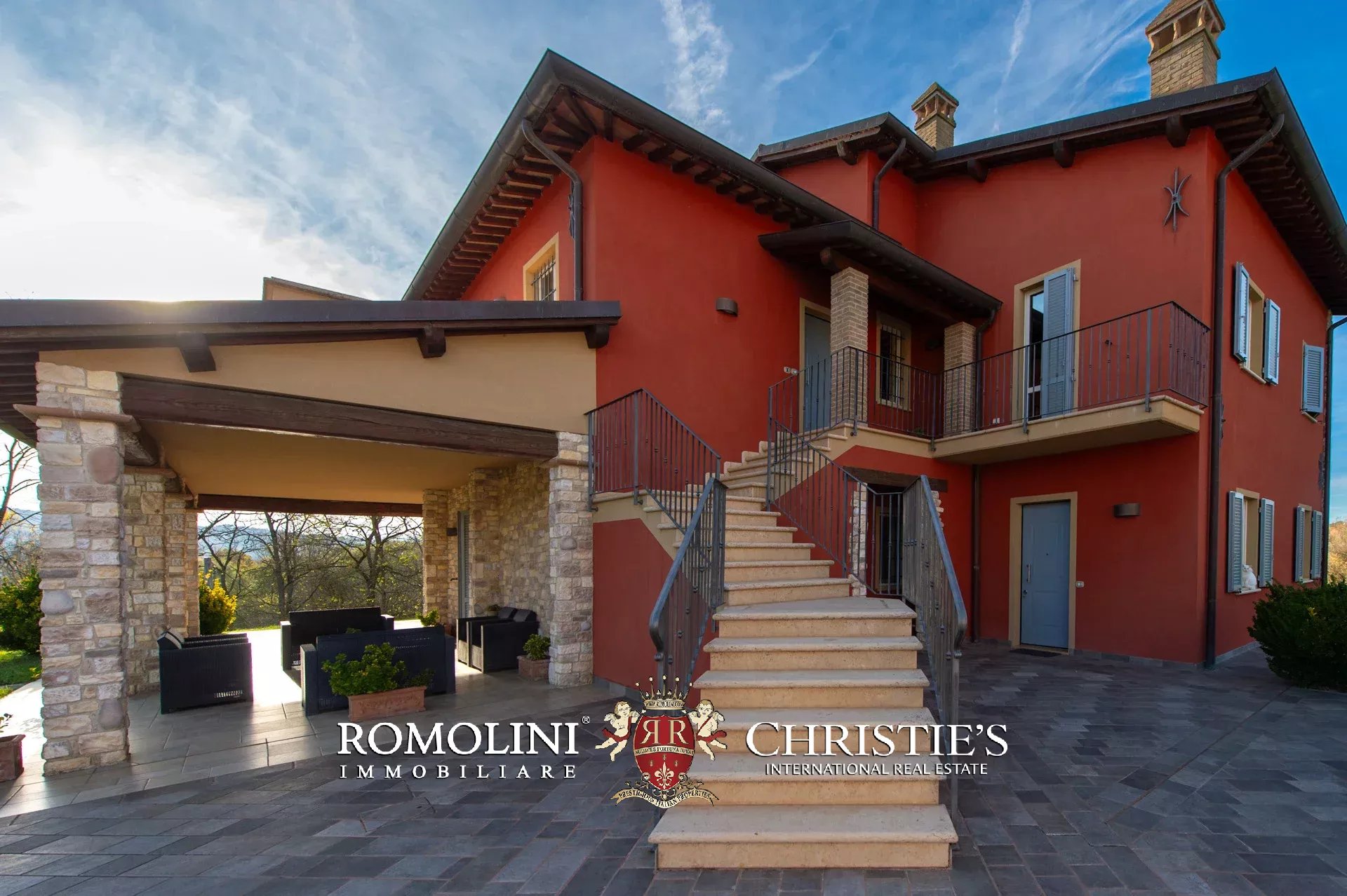 10 Bedroom Villa/Townhouse's Image 19