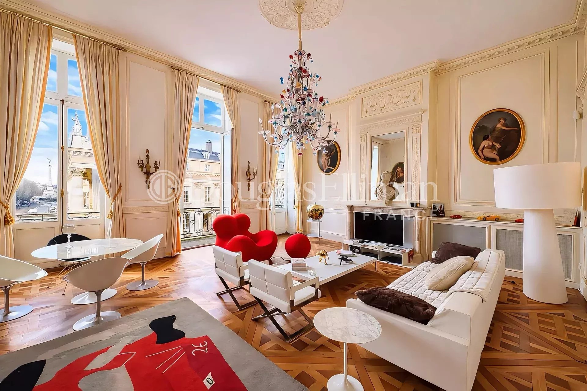 BORDEAUX – Adresse mythique Triangle d’Or - Image nᵒ2