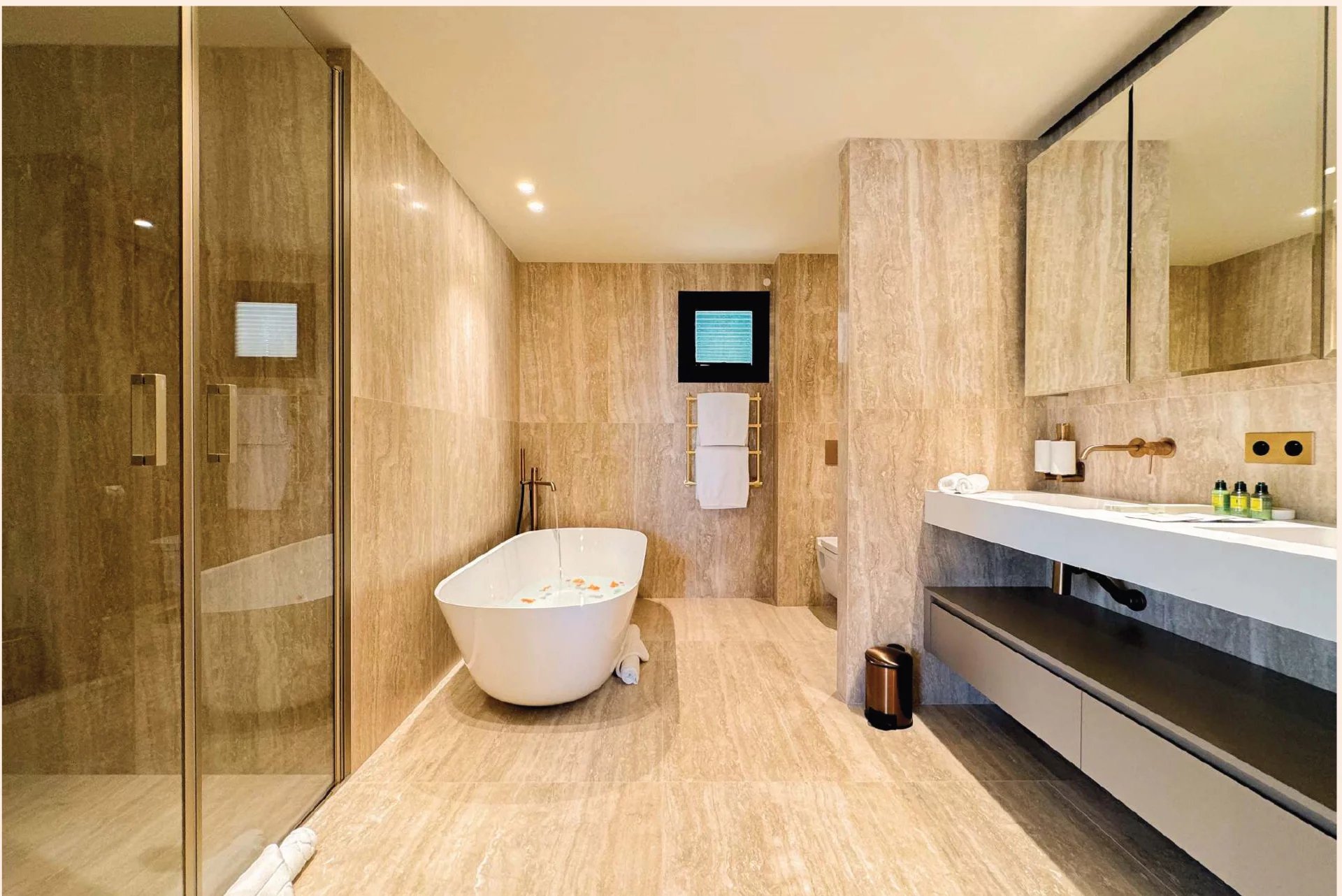 Villa Aurora - Renovated sea-view villa with heated pool