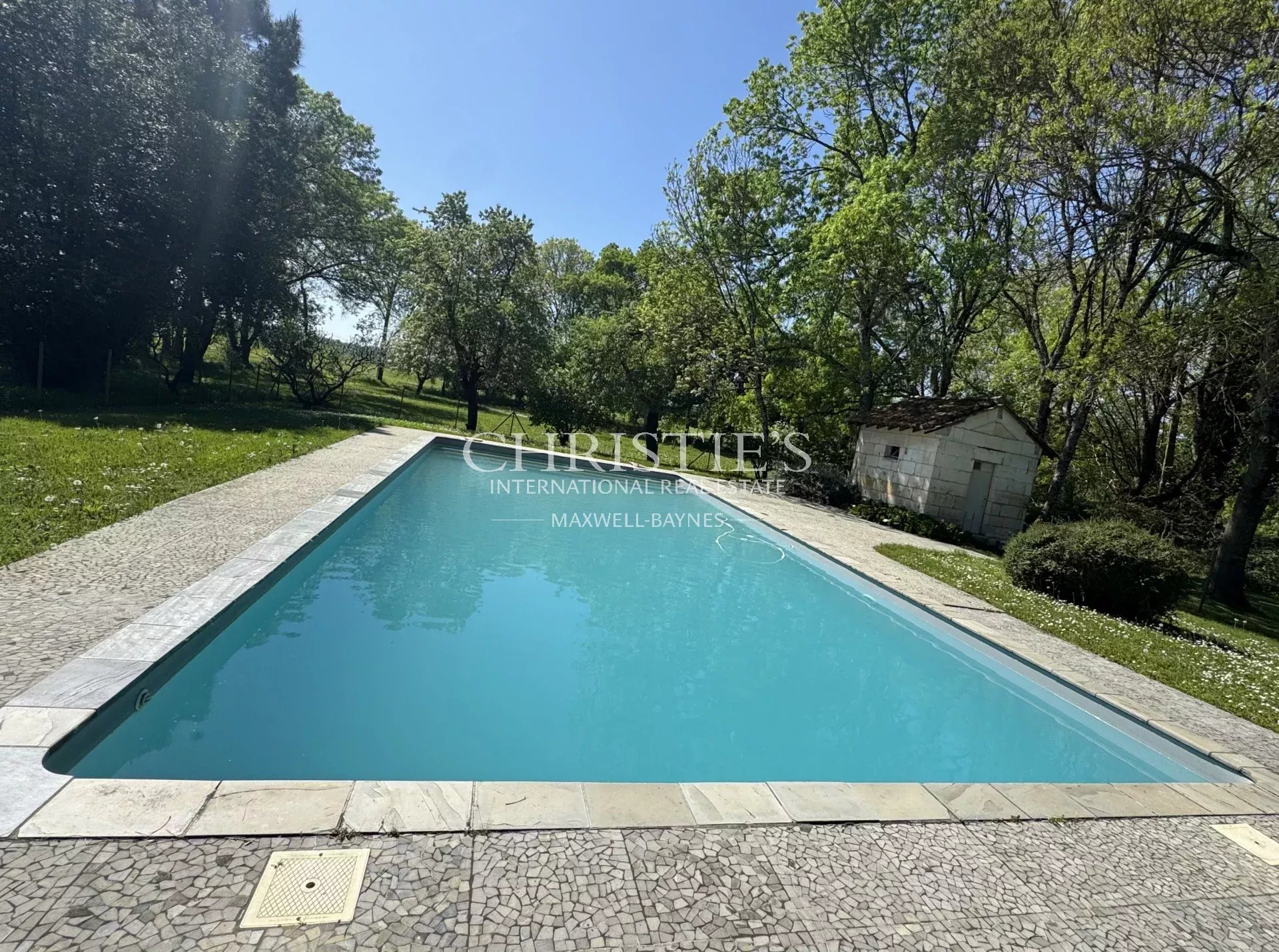 4 Bedroom Villa/Townhouse's Image 32