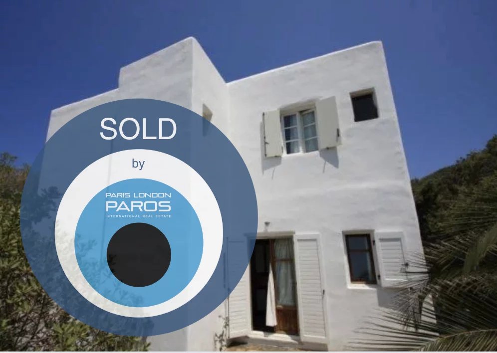 Renovation project close to Naoussa Sea view