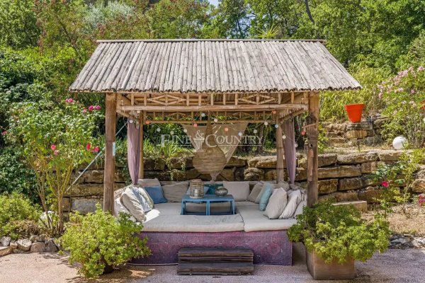 Villa for sale in Tourrettes with panoramic view — photo 7