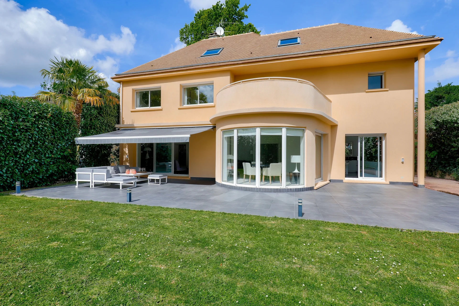 La Celle-Saint-Cloud - LA FEUILLAUME