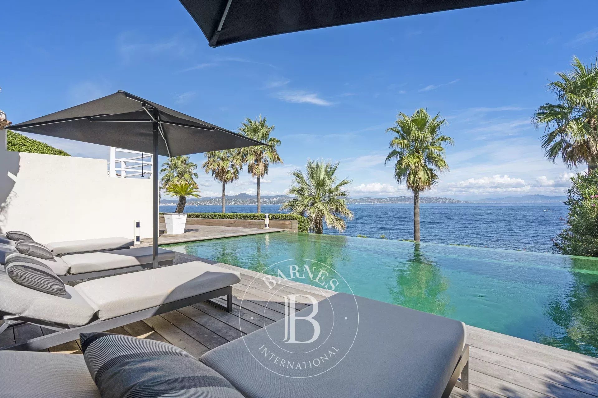 Villa Saint-Tropez  -  ref 82215114 (picture 3)