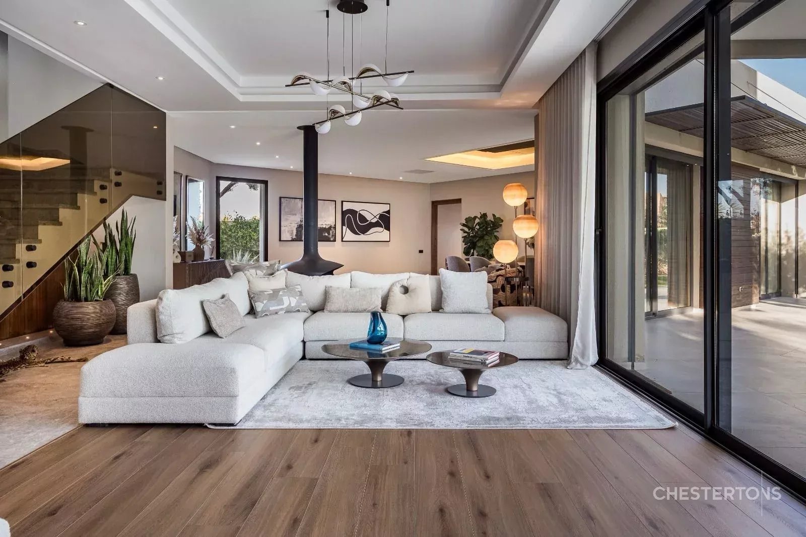  Image of Villa - 5 Bedrooms - 5 Bathrooms for Sale in Marrakech-Ménara-Marrakech-Morocco, Image 10