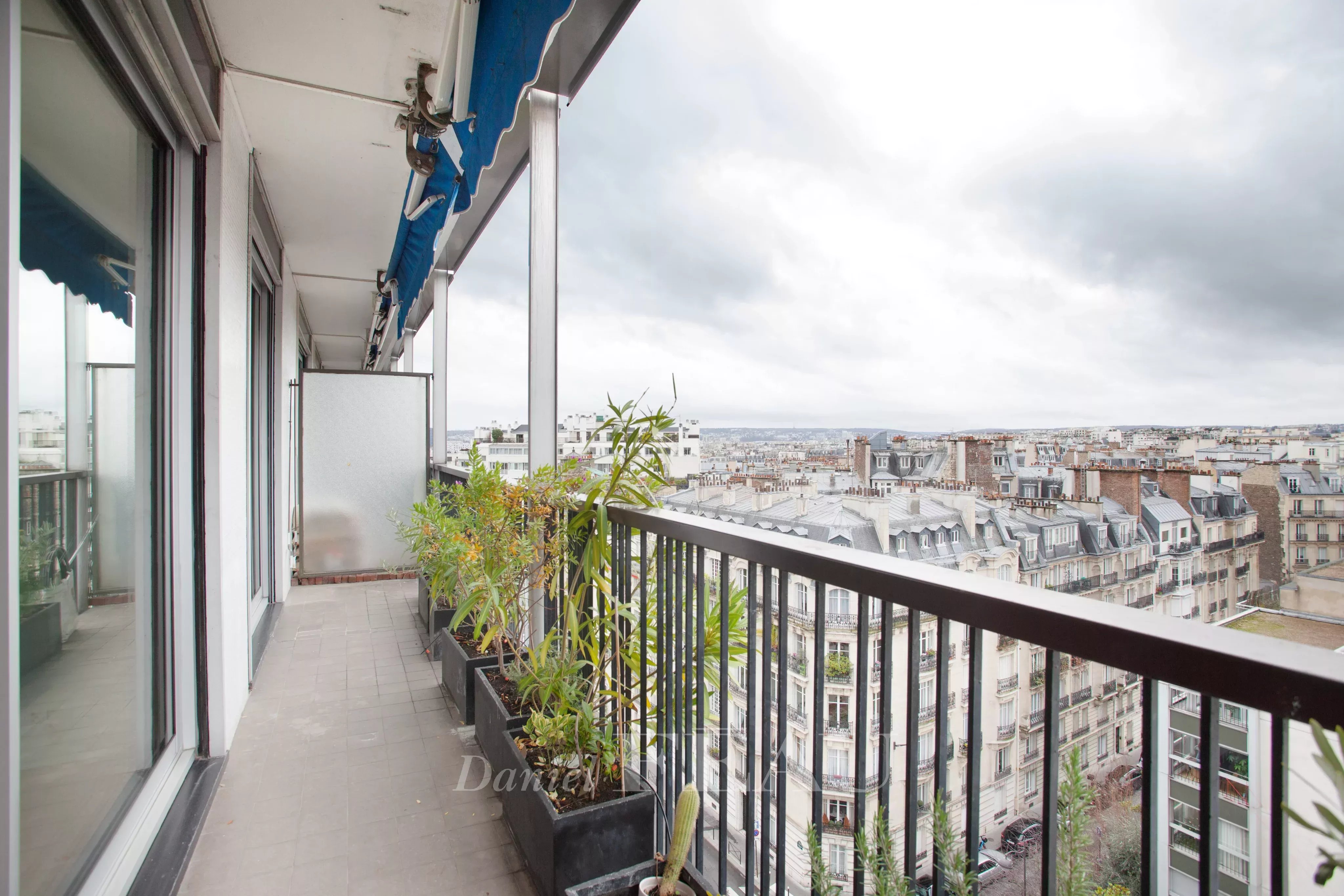 Rental Apartment Paris 16th