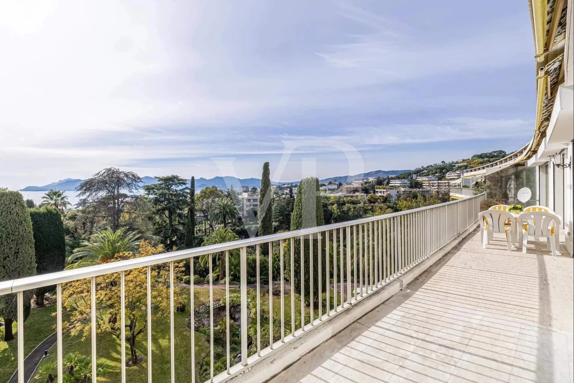 Vue mer panoramique appartement 6 pièces de 225 m²