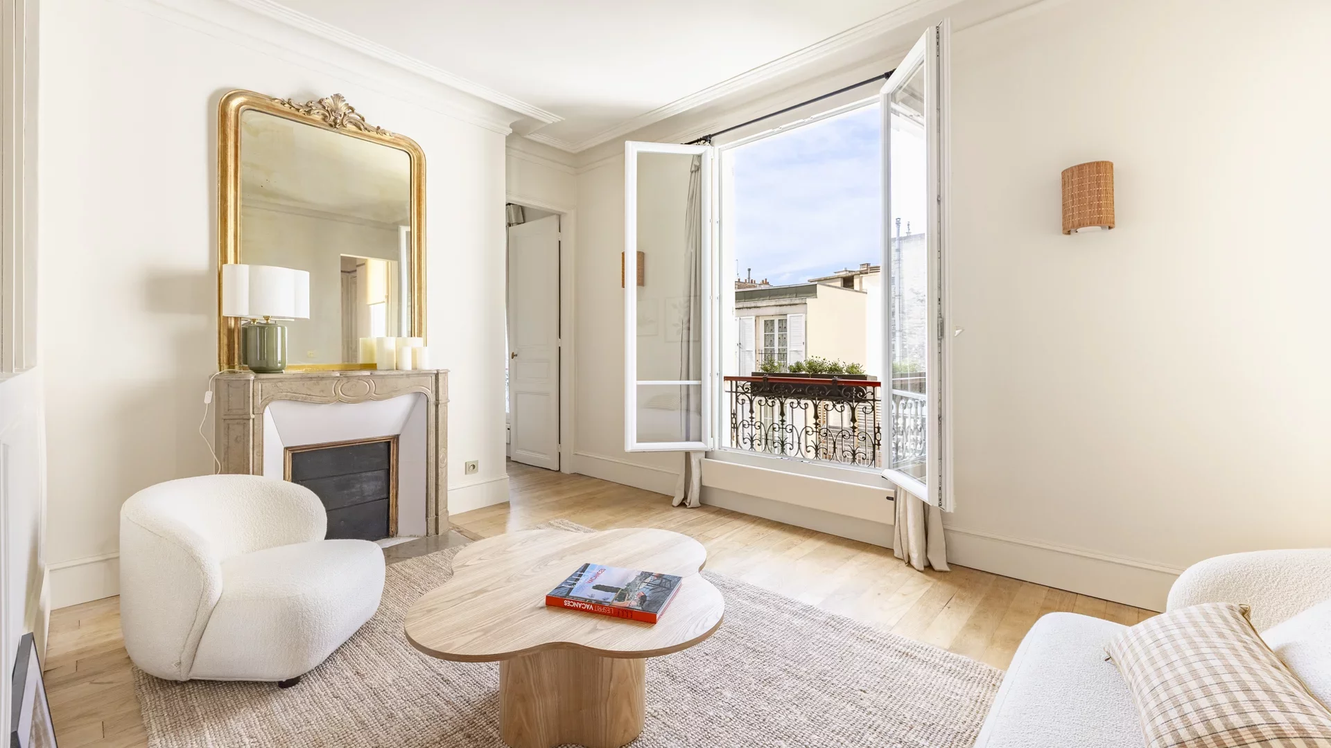 Paris 7e - VANEAU / BABYLONE