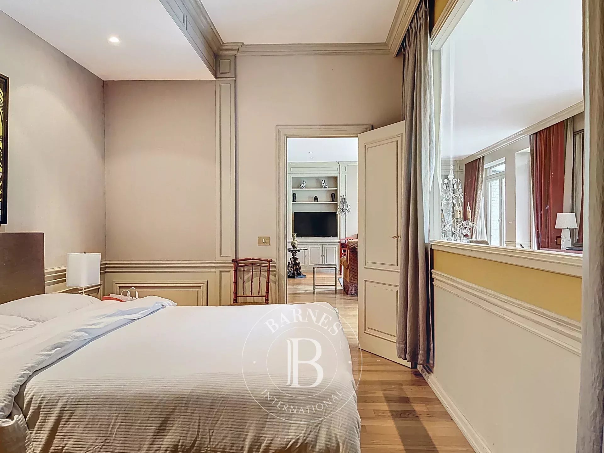 Louise - Furnished 1 bedroom apartment