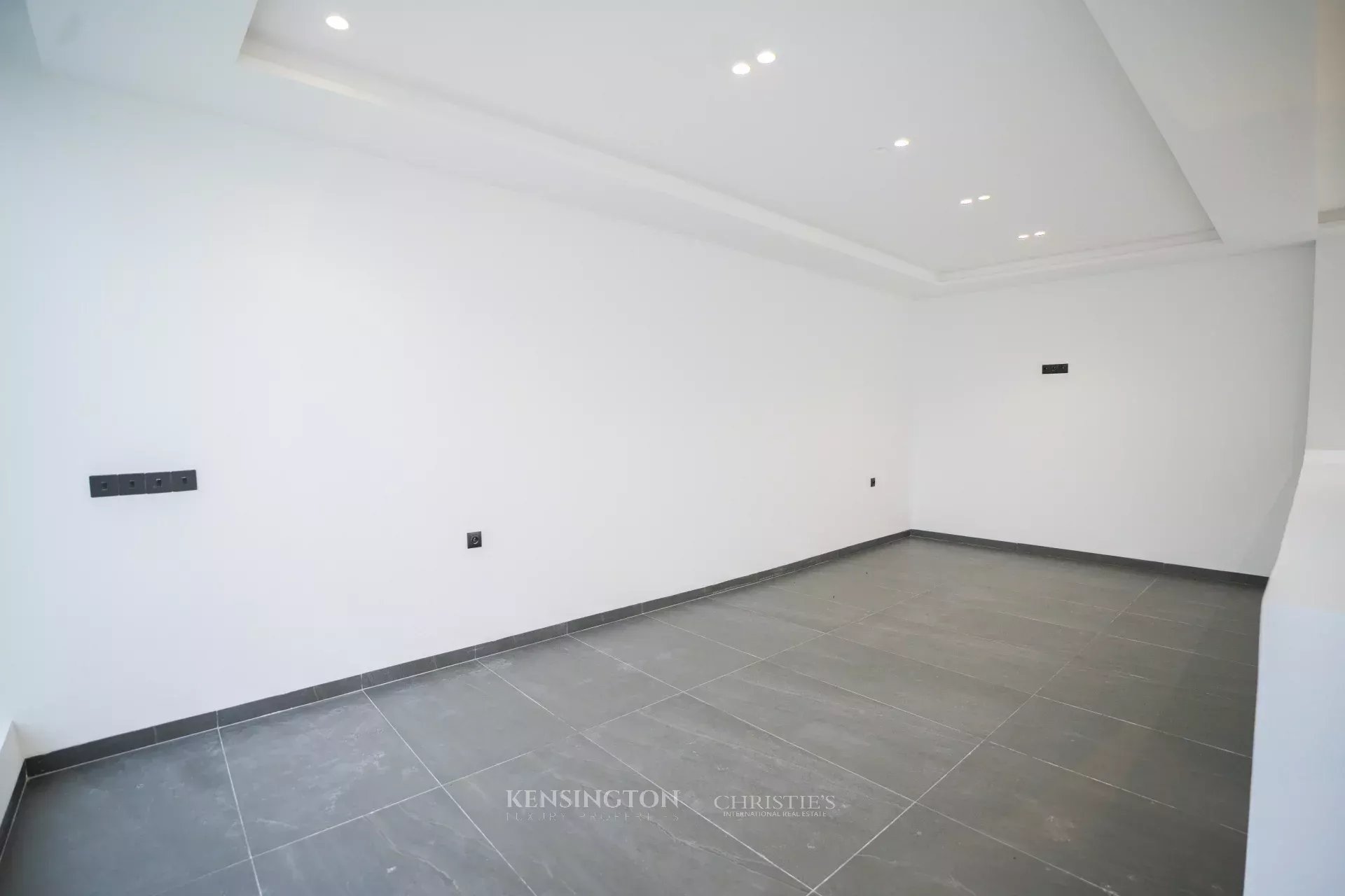 4 Bedroom Villa/Townhouse's Image 50