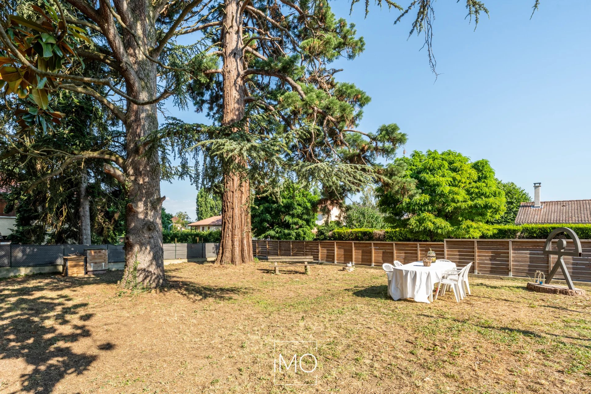 Maison familiale de 255 m² à Chasselay