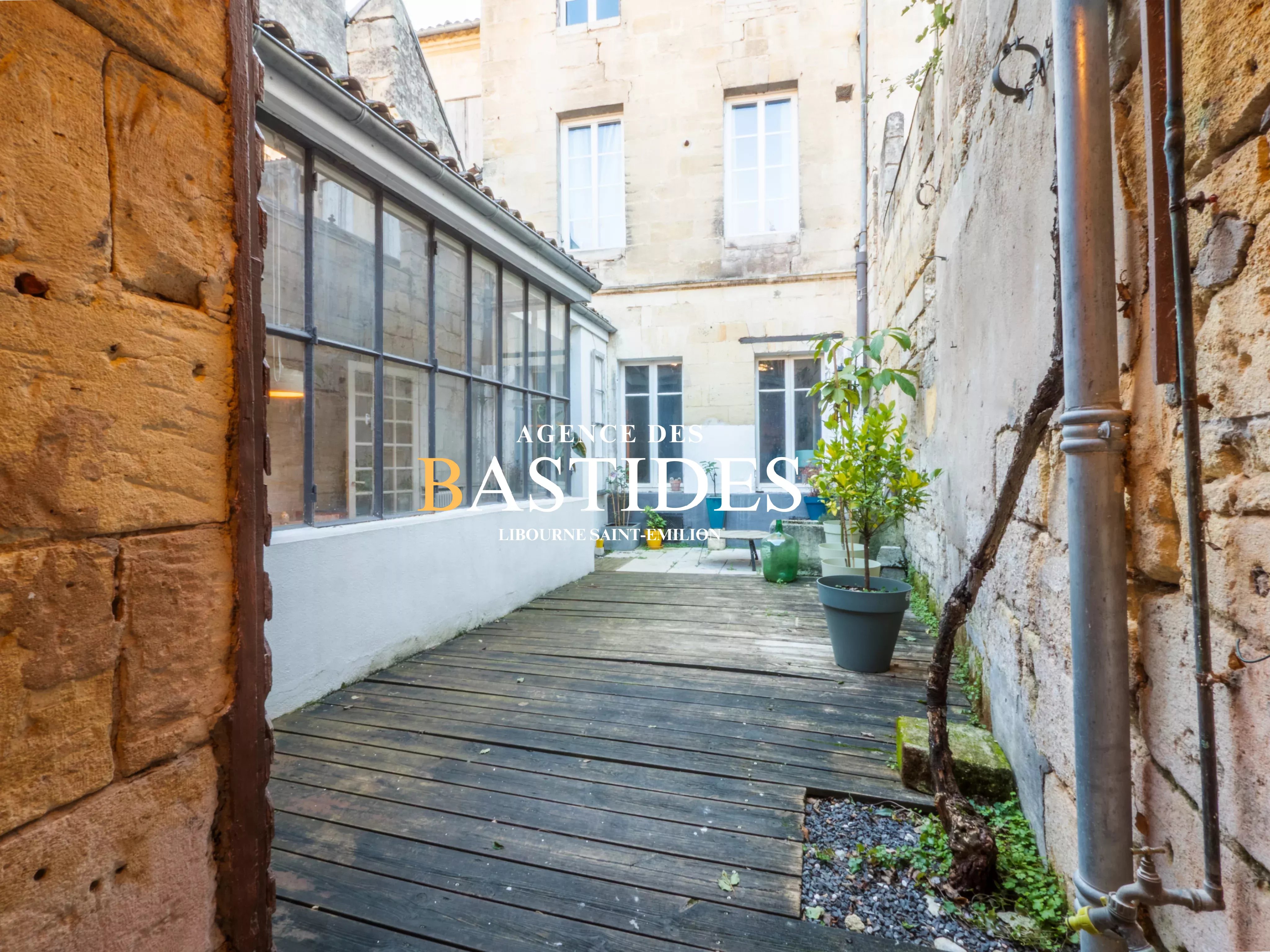 Agence immobilière de AGENCE DES BASTIDES