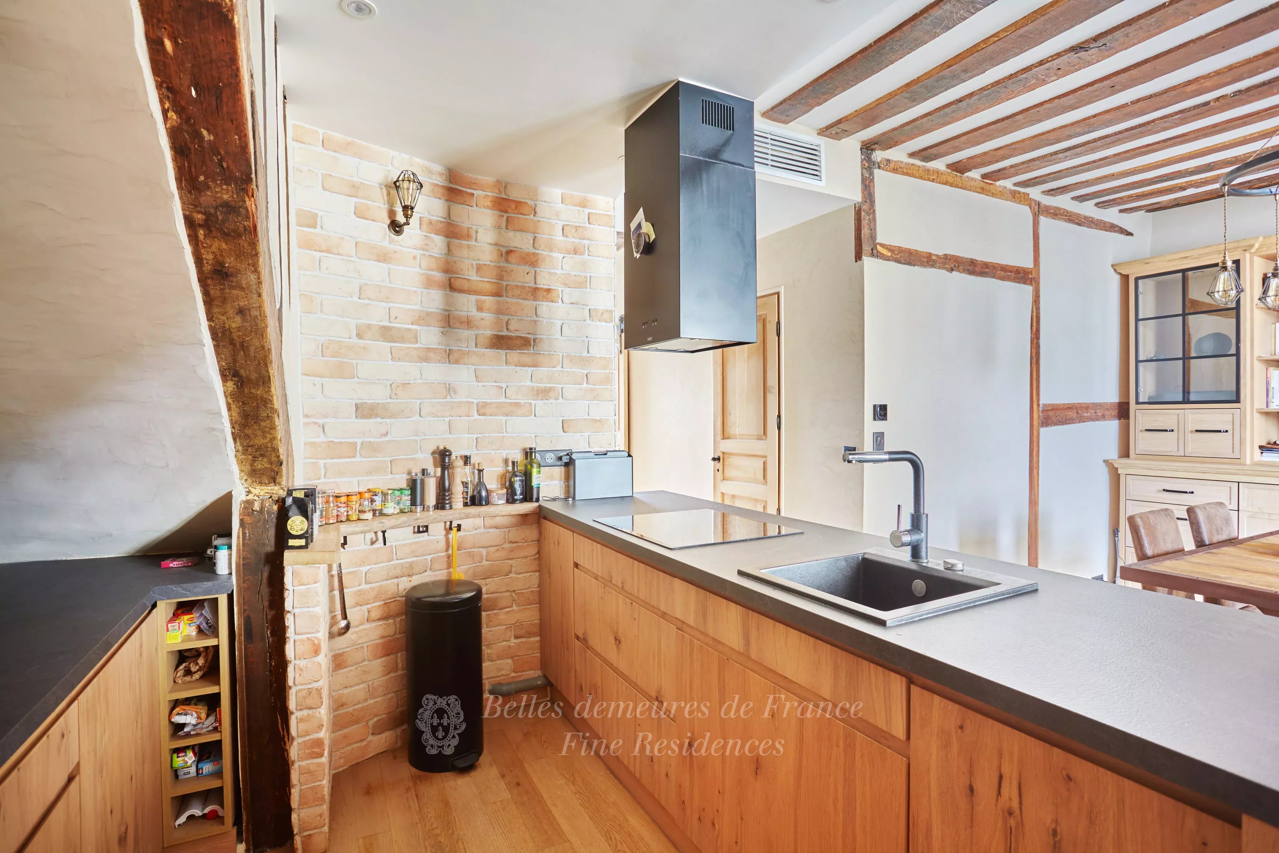 Sale Apartment Paris 6th