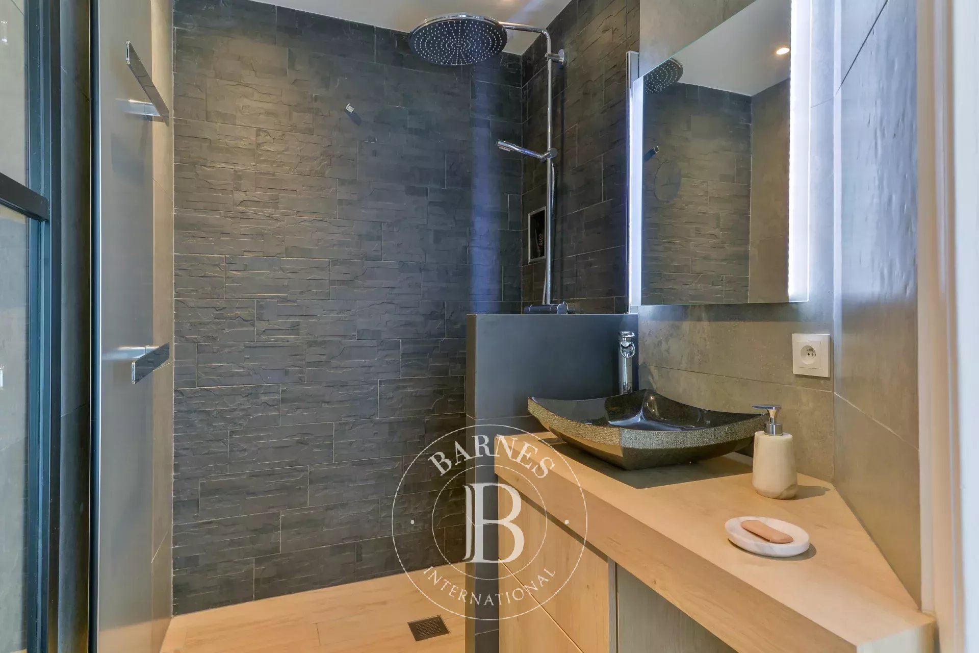 Daire Lyon 6ème - picture 6