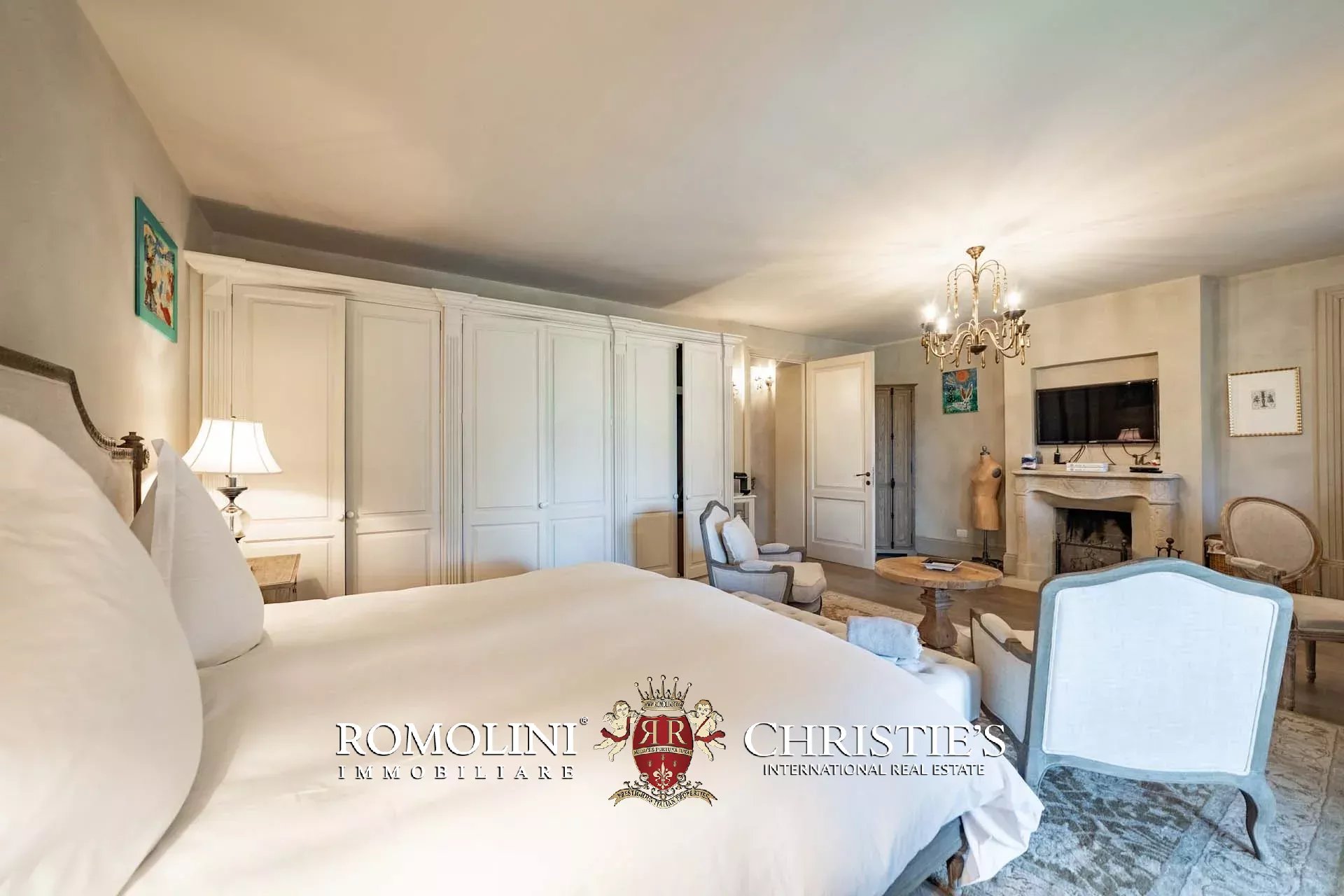 17 Bedroom Villa/Townhouse's Image 119
