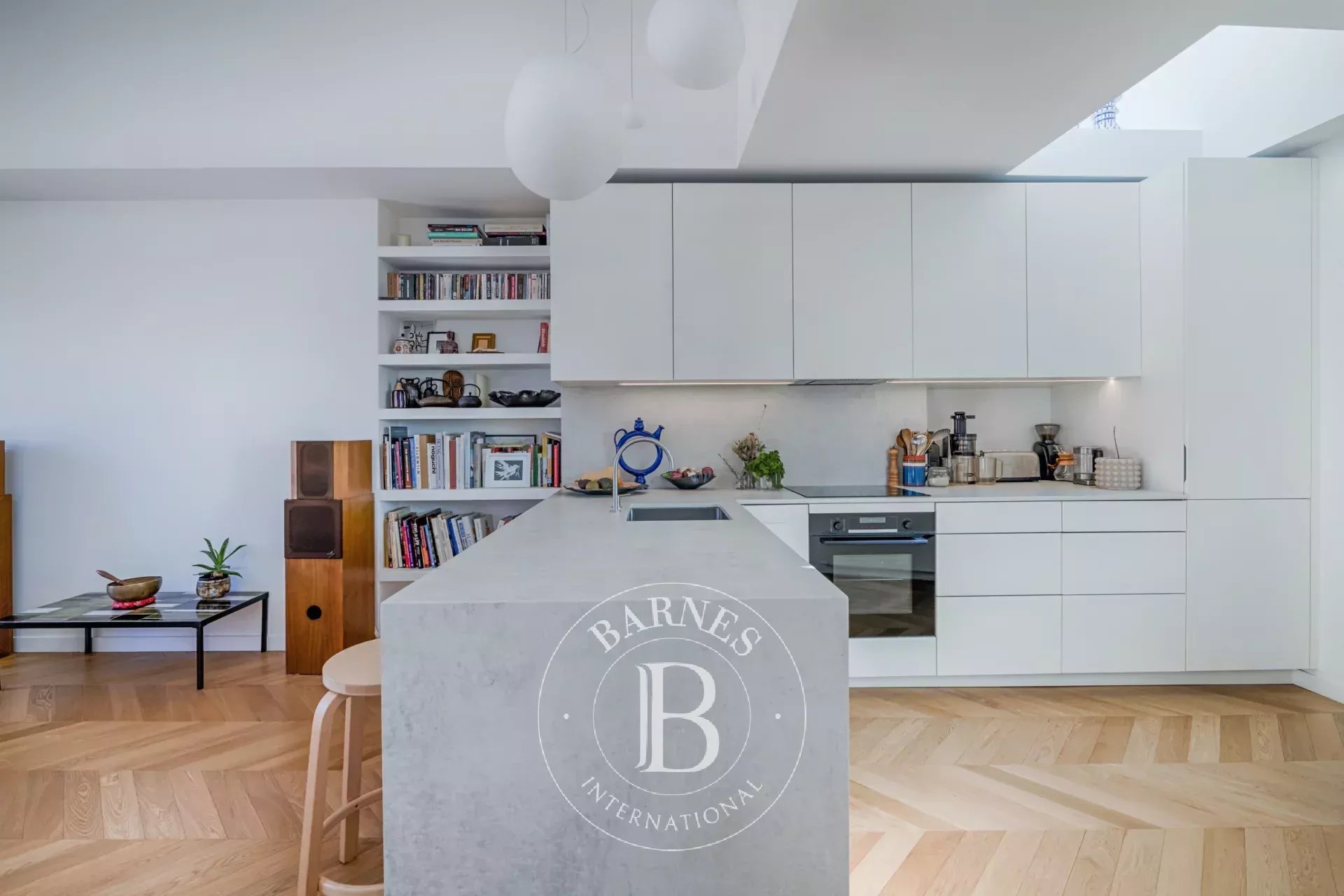 Daire Paris 3ème - picture 14