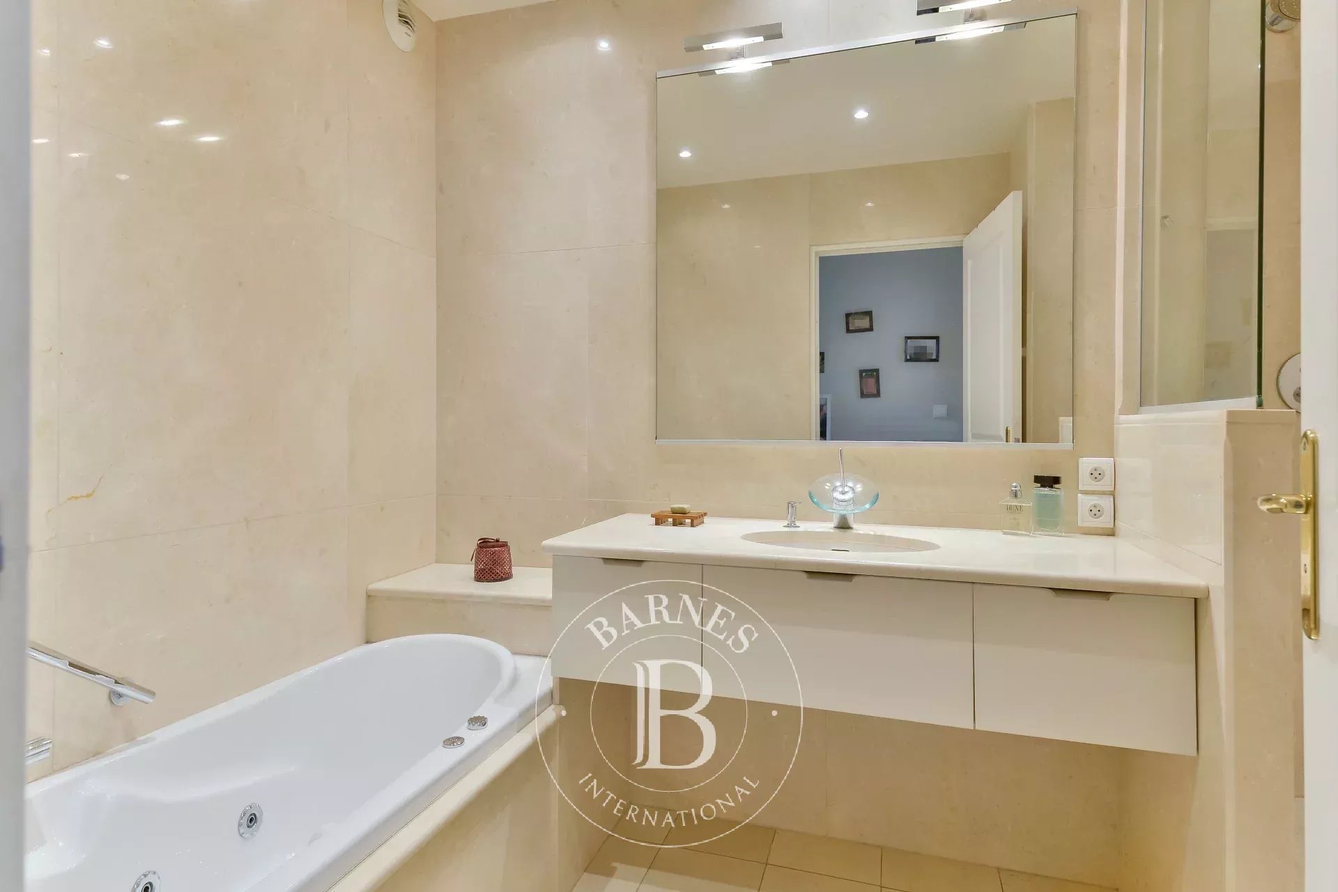 Daire Lyon 6ème - picture 6