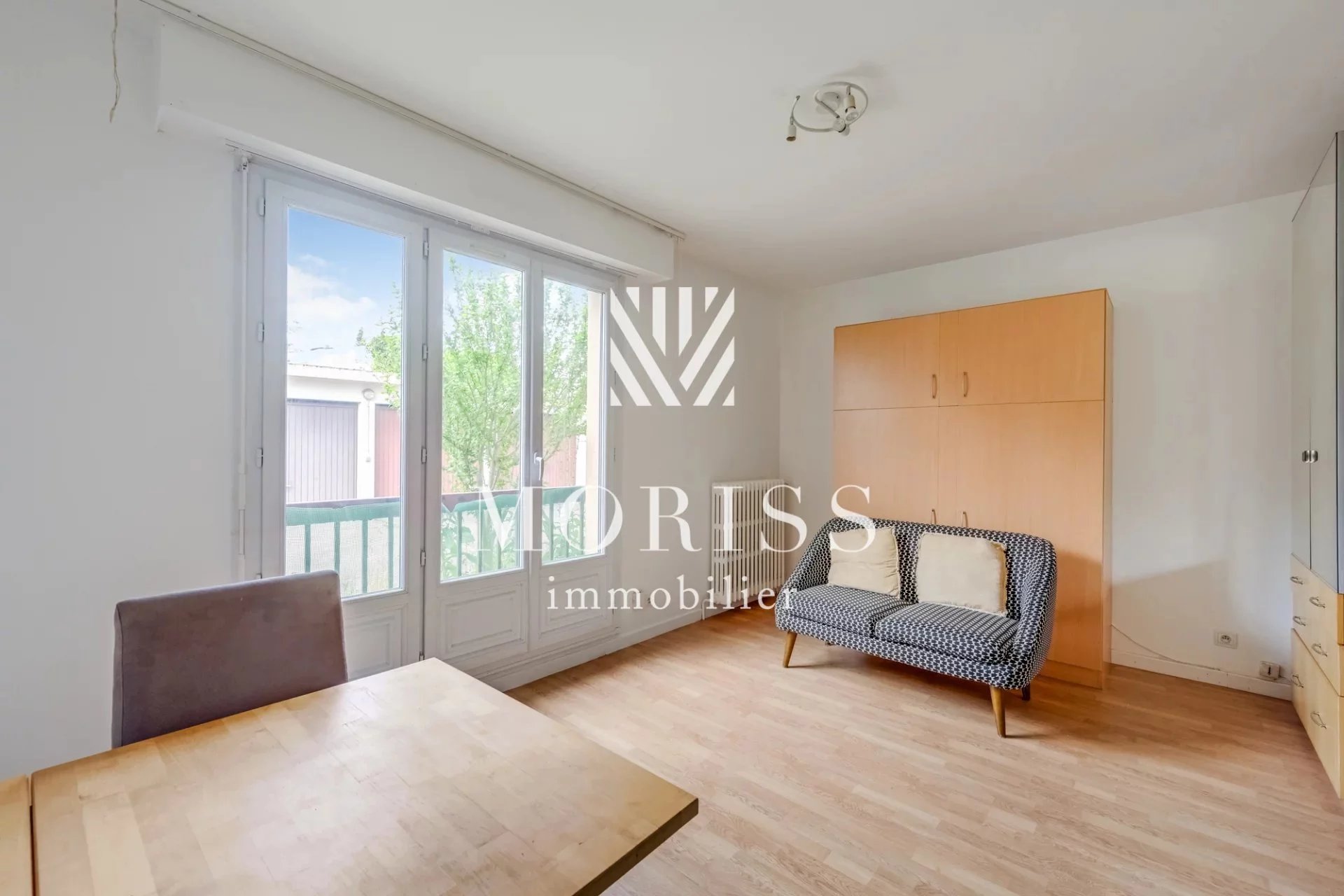 RUE SAIGNE - BAS MONTREUIL - Image Array