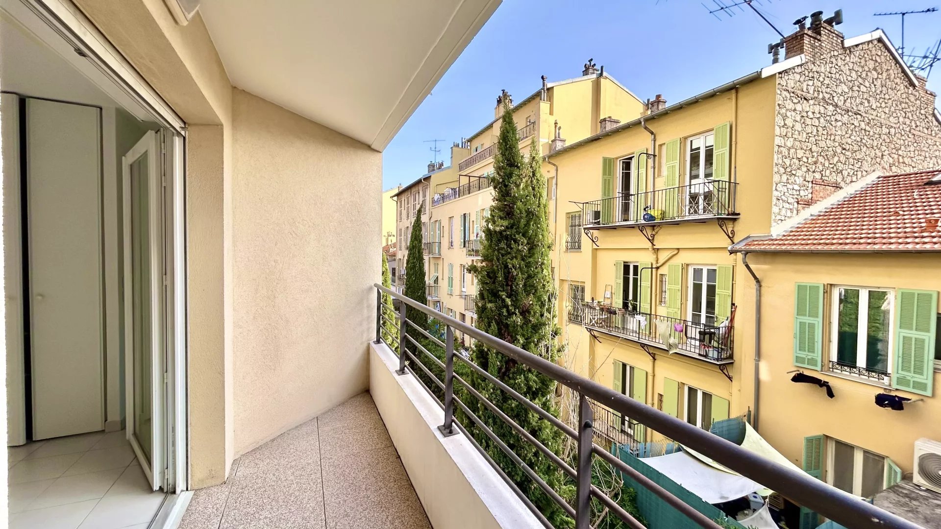STUDIO – NICE RIQUIER – BALCON