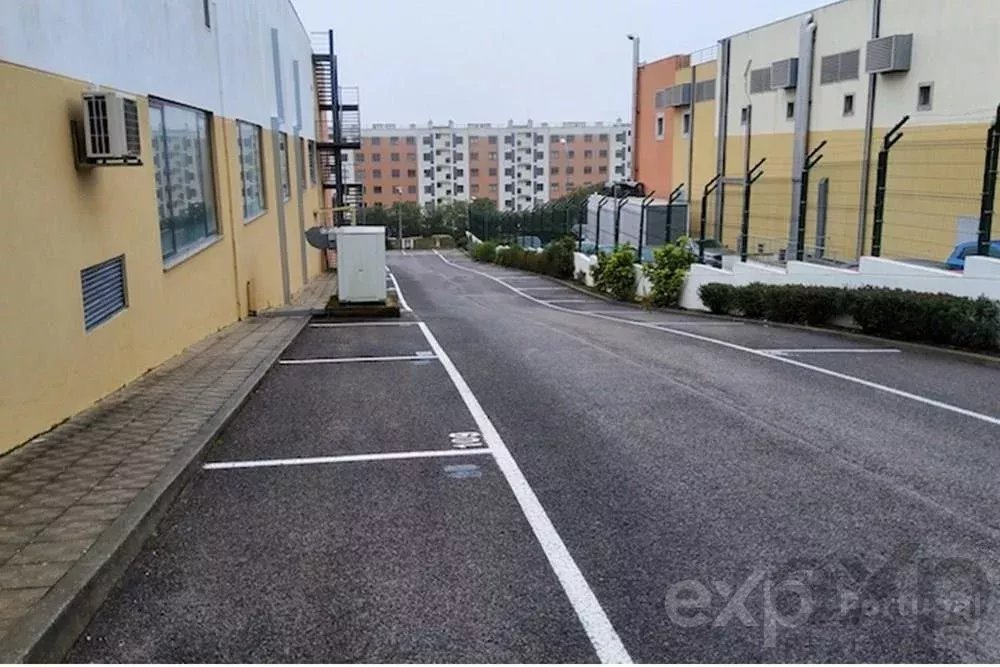 Building for sale Unique Opportunity for Visionary Investors 85507025 image 2