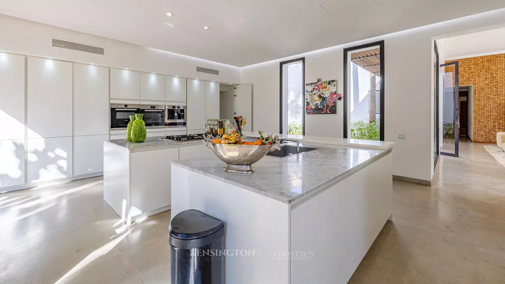 5 Bedroom Villa/Townhouse's Image 6