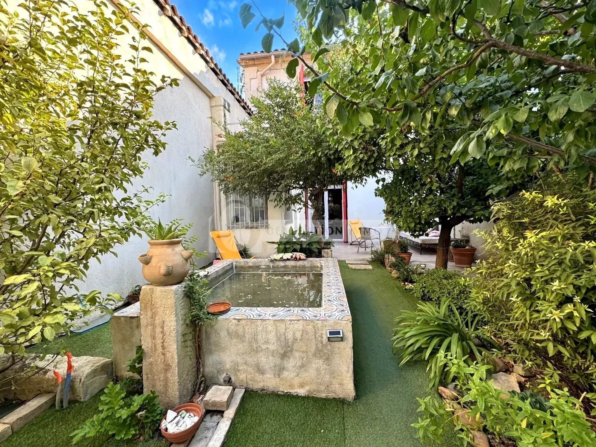 Agence immobilière de 