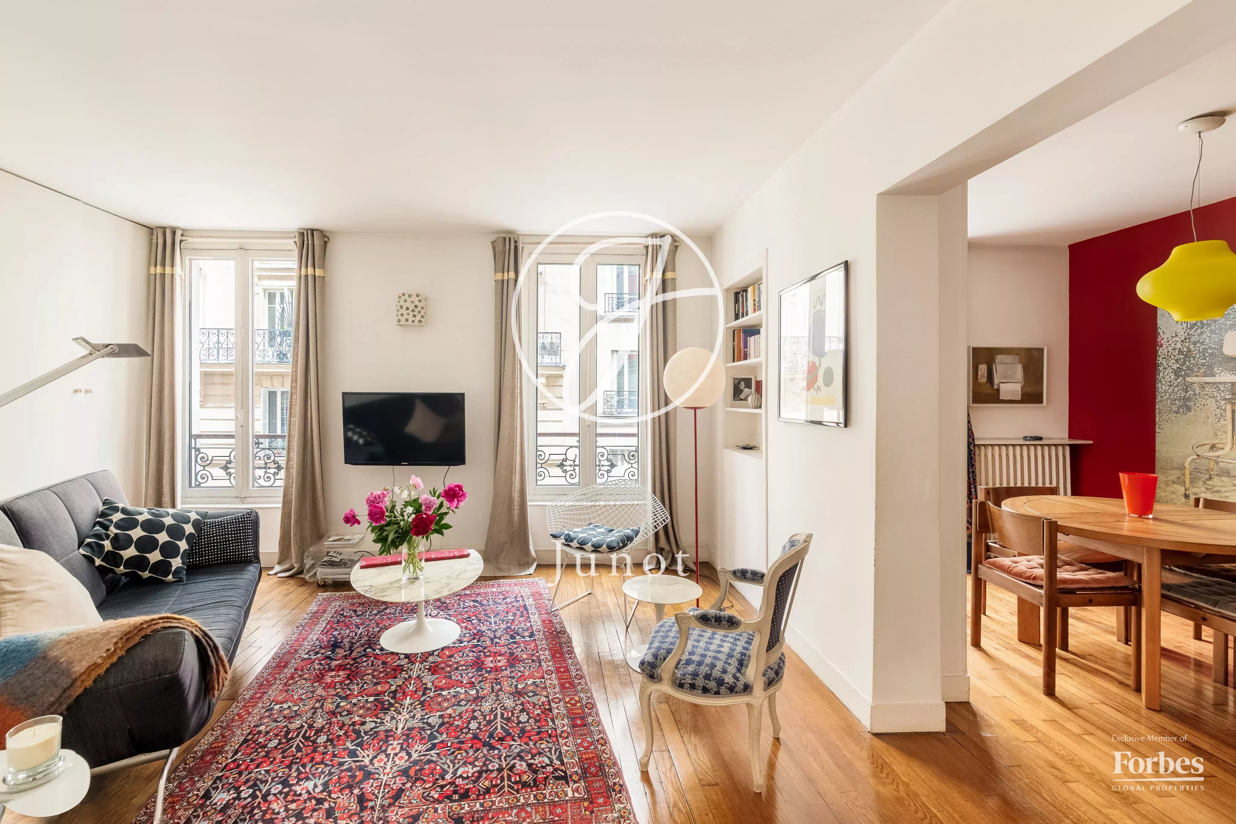 Paris 18e - MONTMARTRE / HAUT LAMARCK - Appartement - 4 pièces - 73,76m² Carrez - 2 chambres