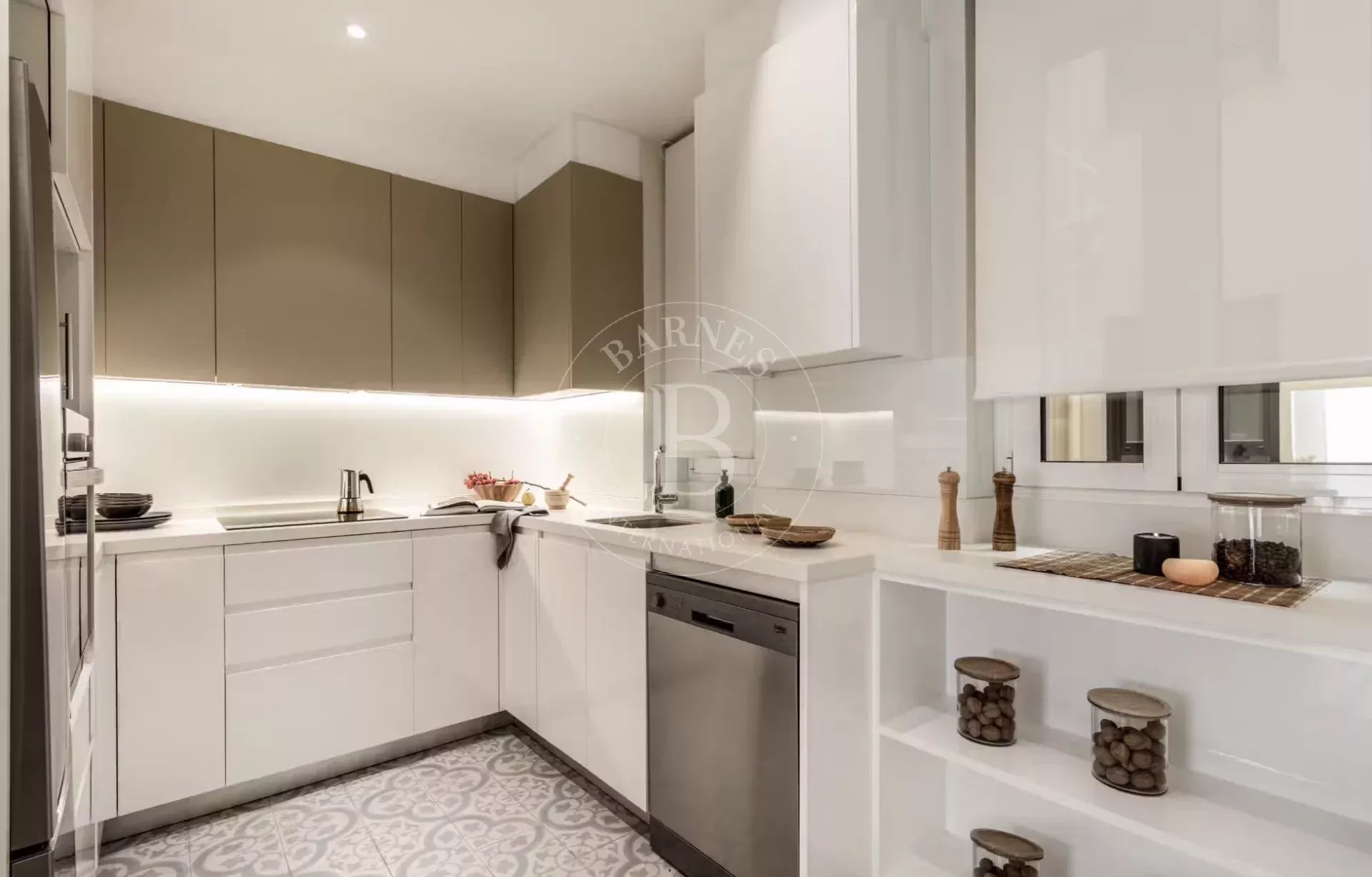 Daire Madrid - picture 4