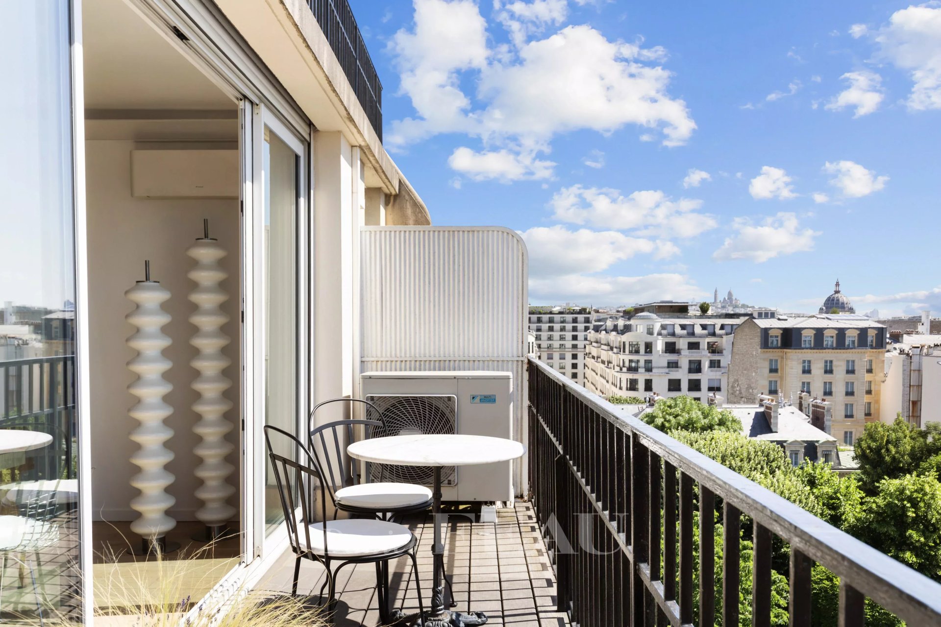 2 Bedroom Apartment/Flat's Image 3