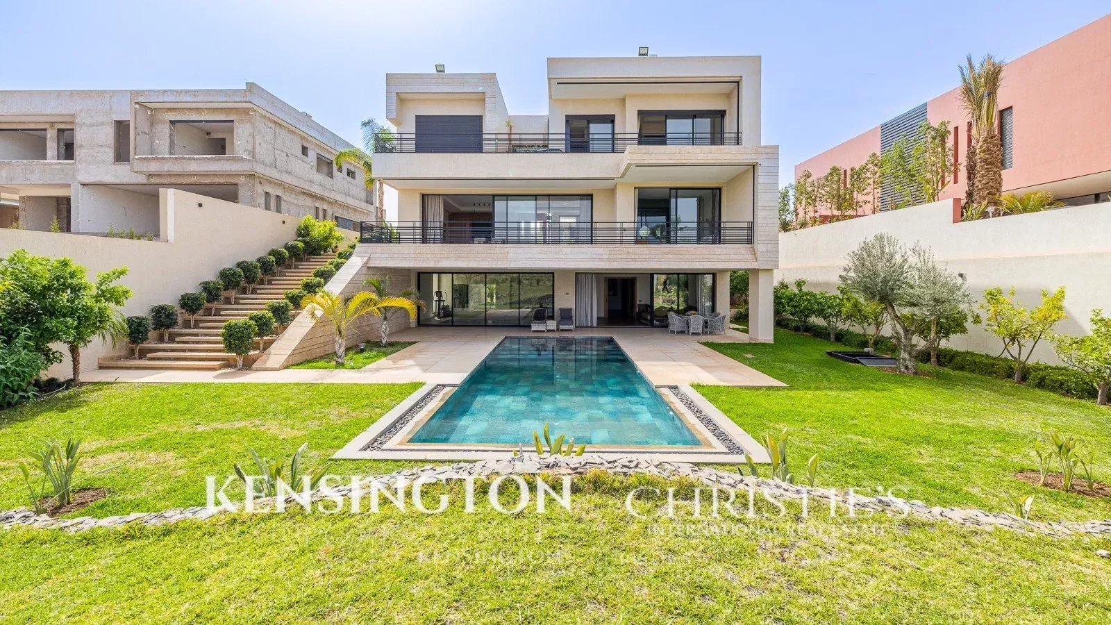 4 Bedroom Villa/Townhouse's Image 44