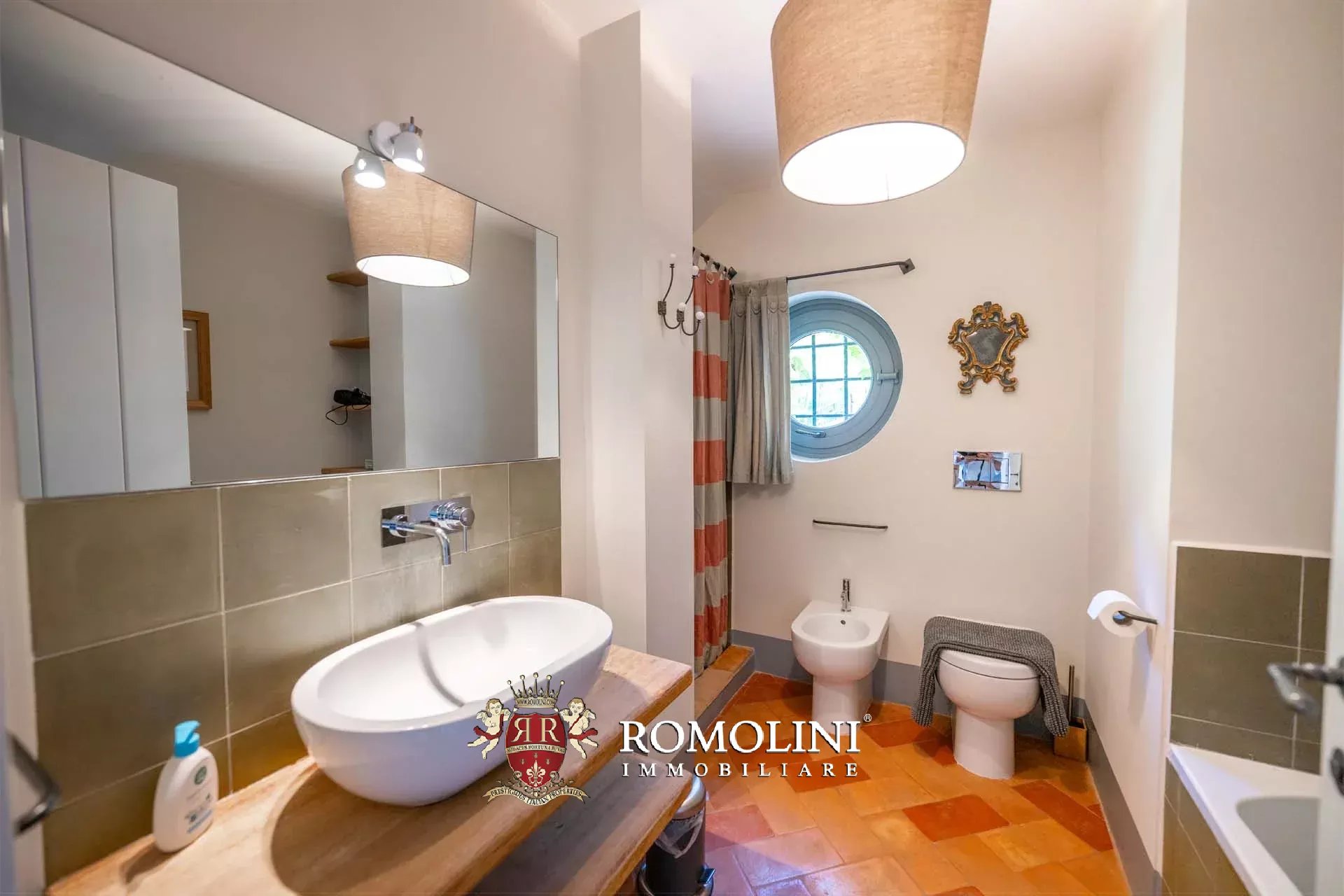 4 Bedroom Villa/Townhouse's Image 36