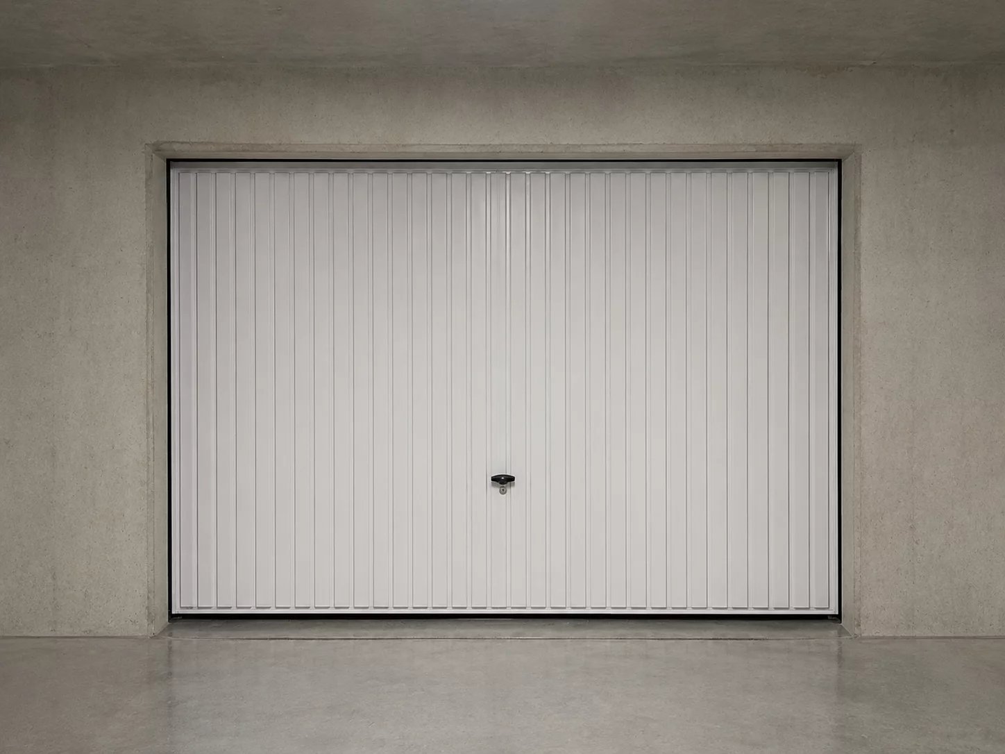 Sale Carpark Bormes-les-Mimosas