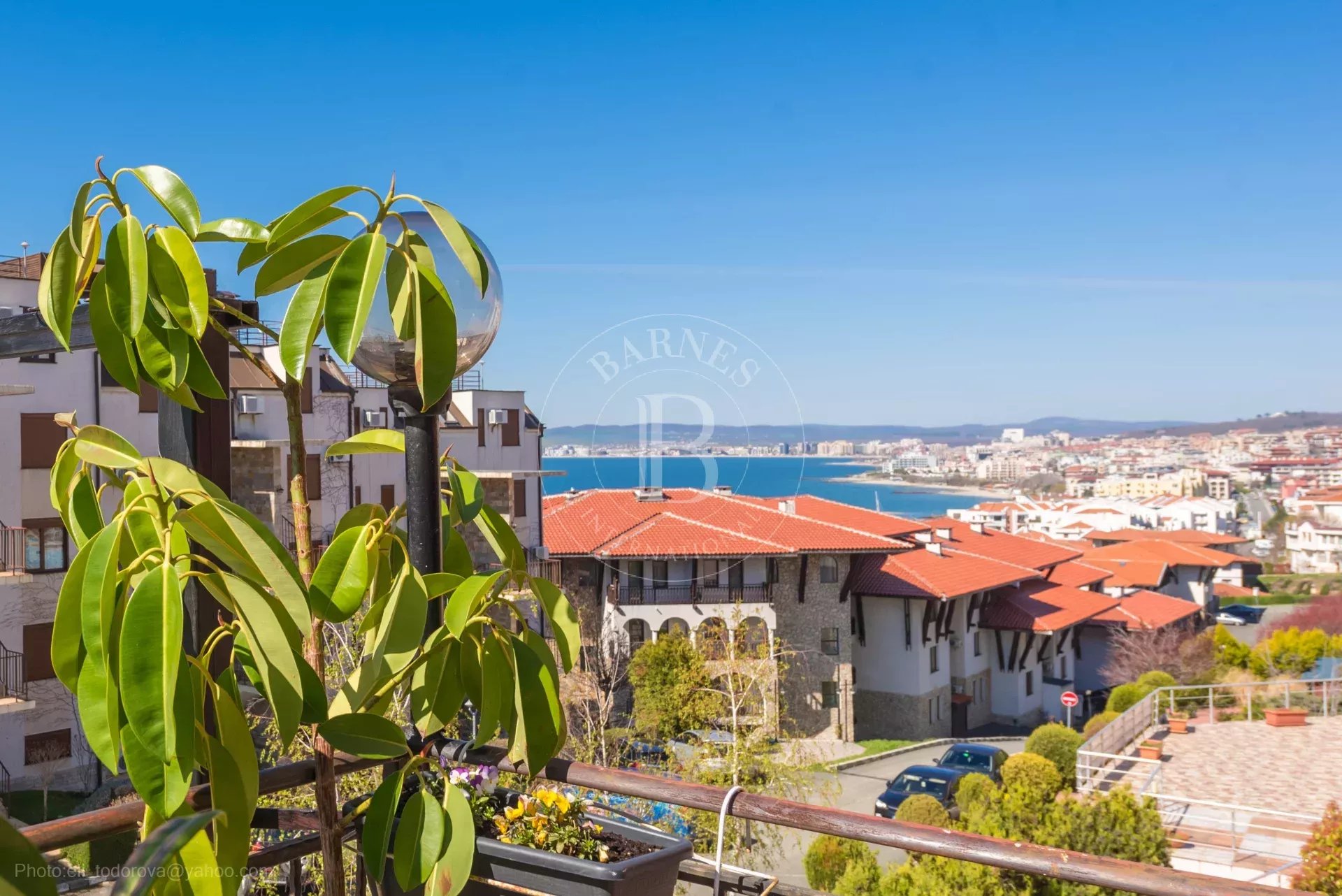 Commerce Sveti Vlas
