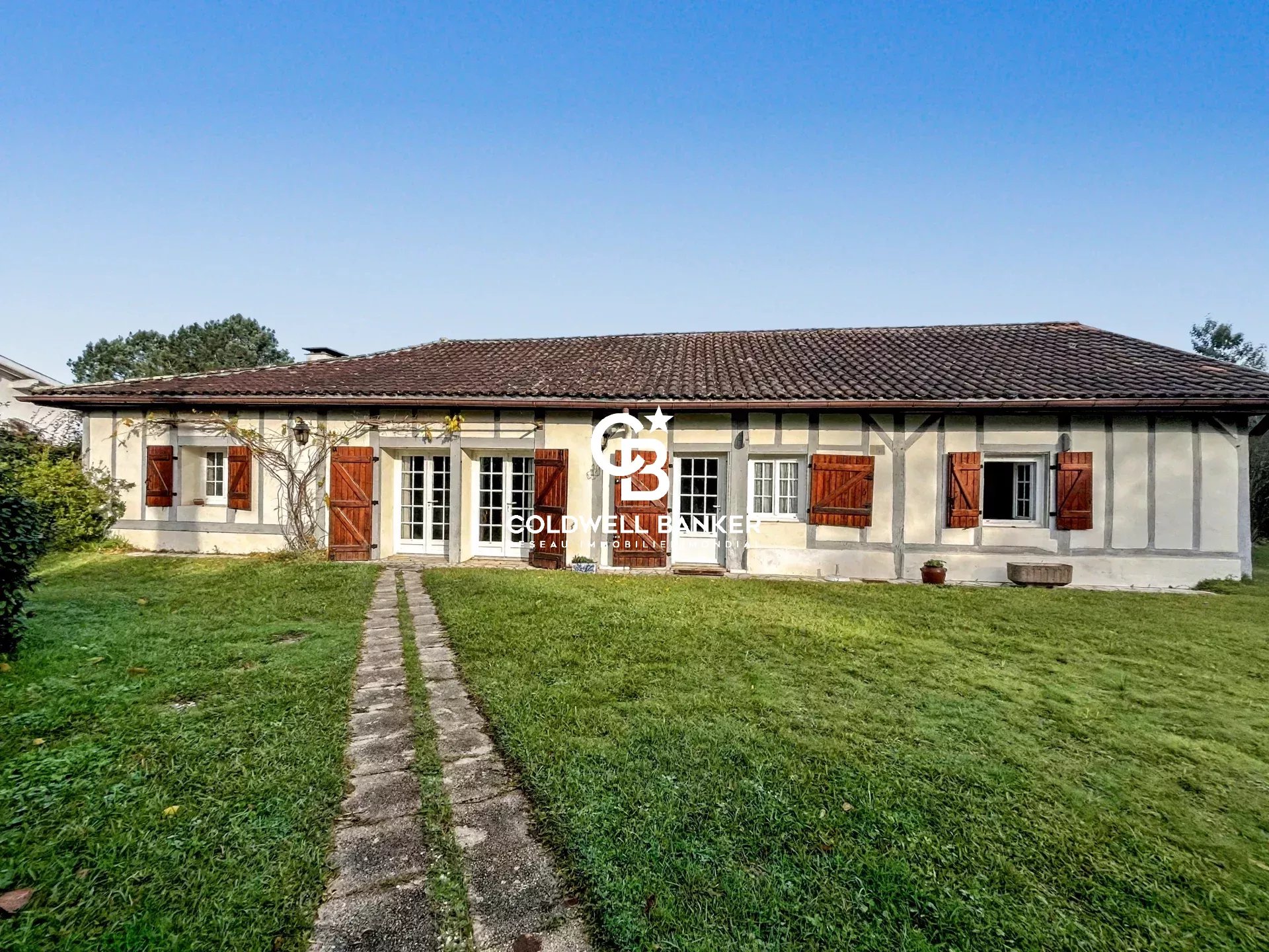 Agence immobilière de Coldwell Banker Surfin Realty