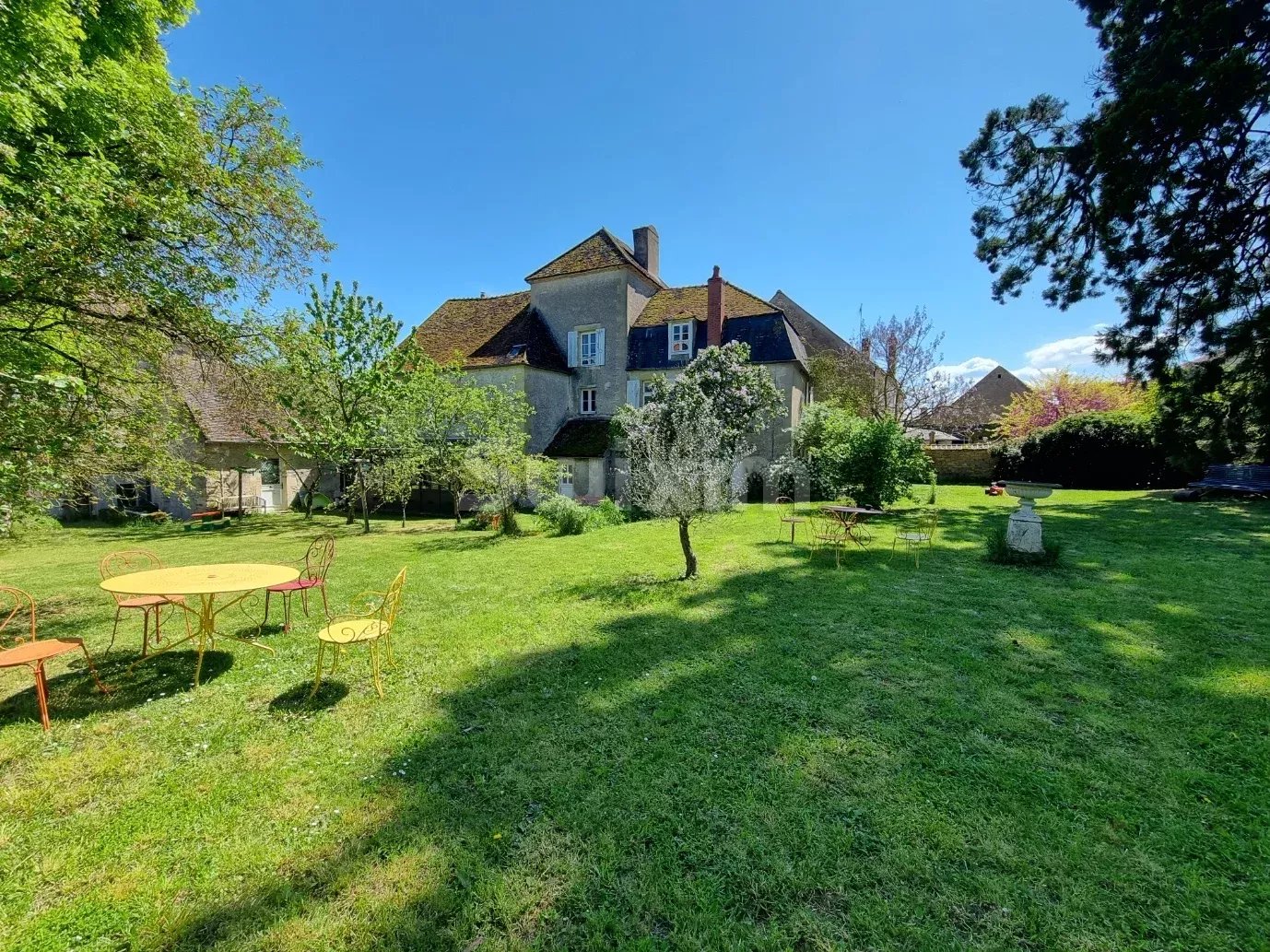 Agence immobilière de Swixim Avallon