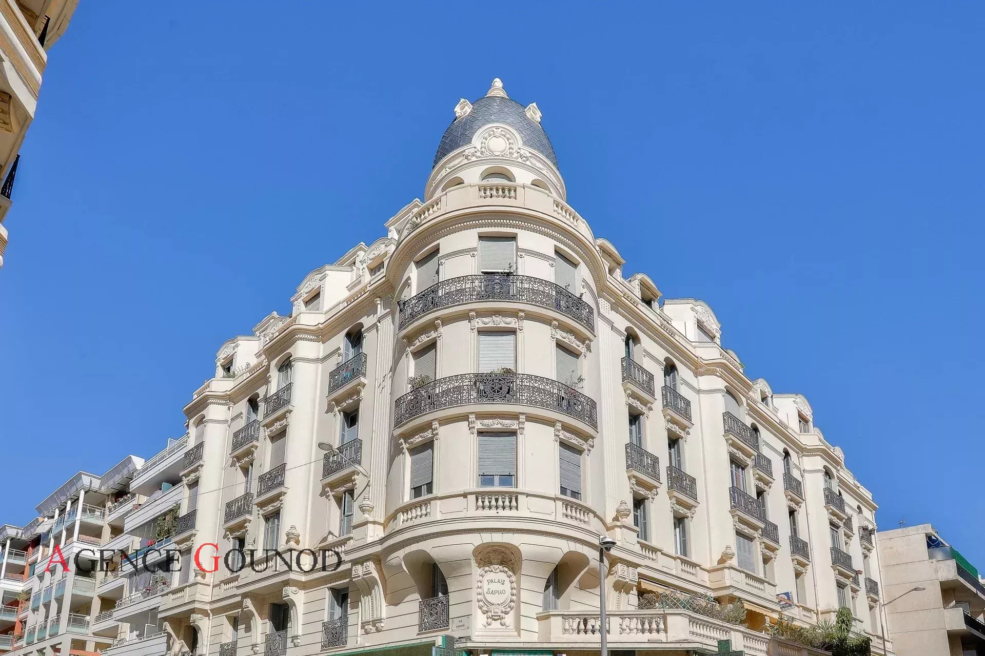 Appartement  - 3 pièces  - 62.0 m2 -  425 000 € - À vendre