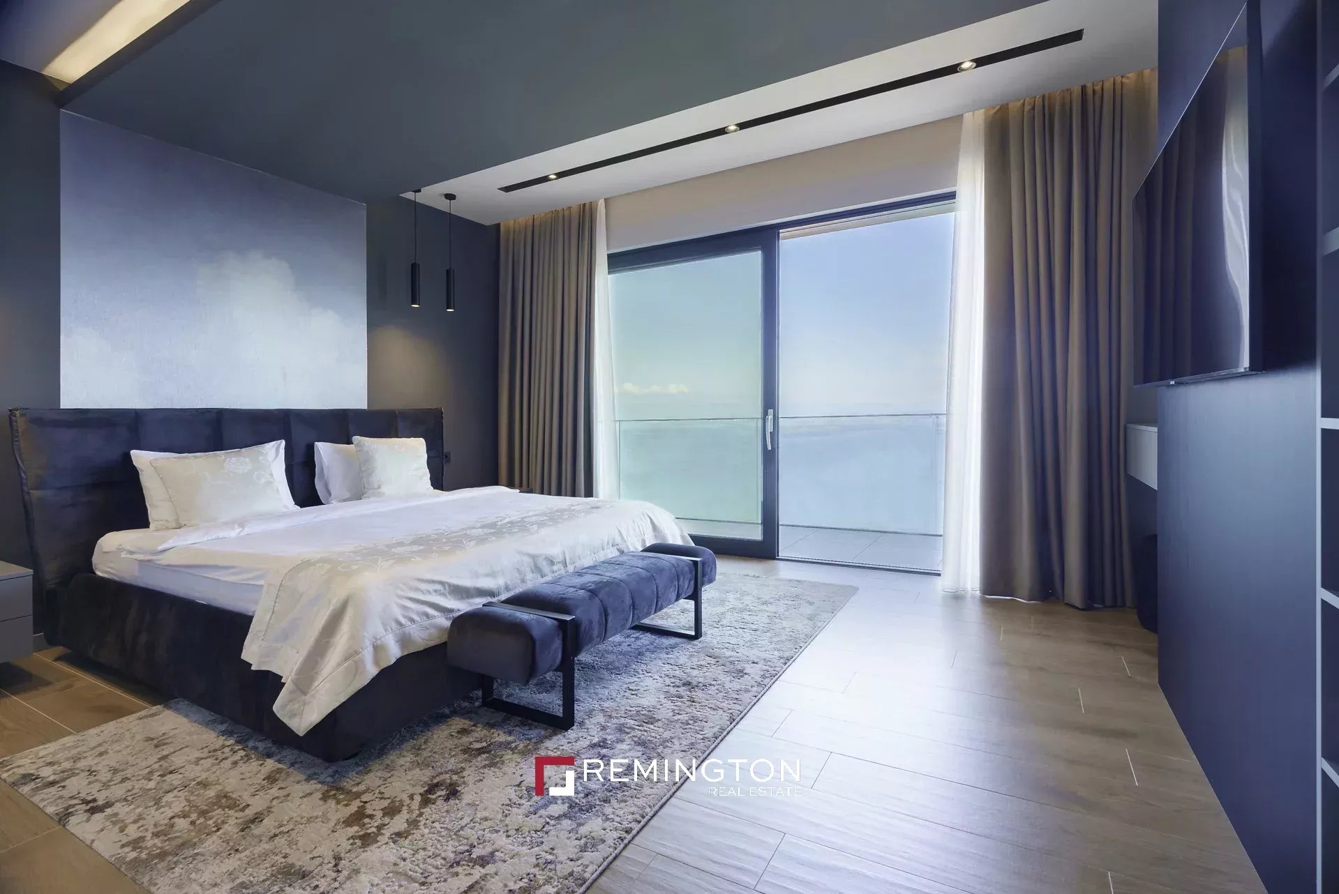 4 Bedroom Villa/Townhouse's Image 9