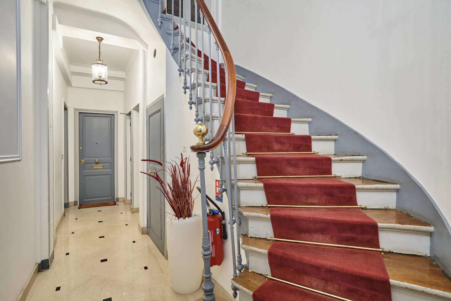 1 Bedroom Apartment/Flat's Image 3