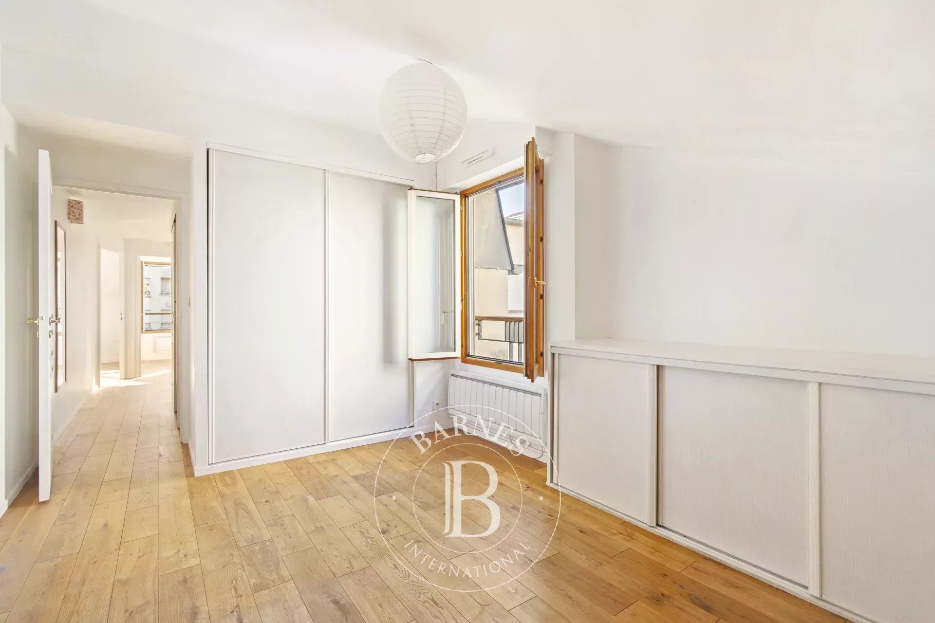 Daire Paris 11ème - picture 10