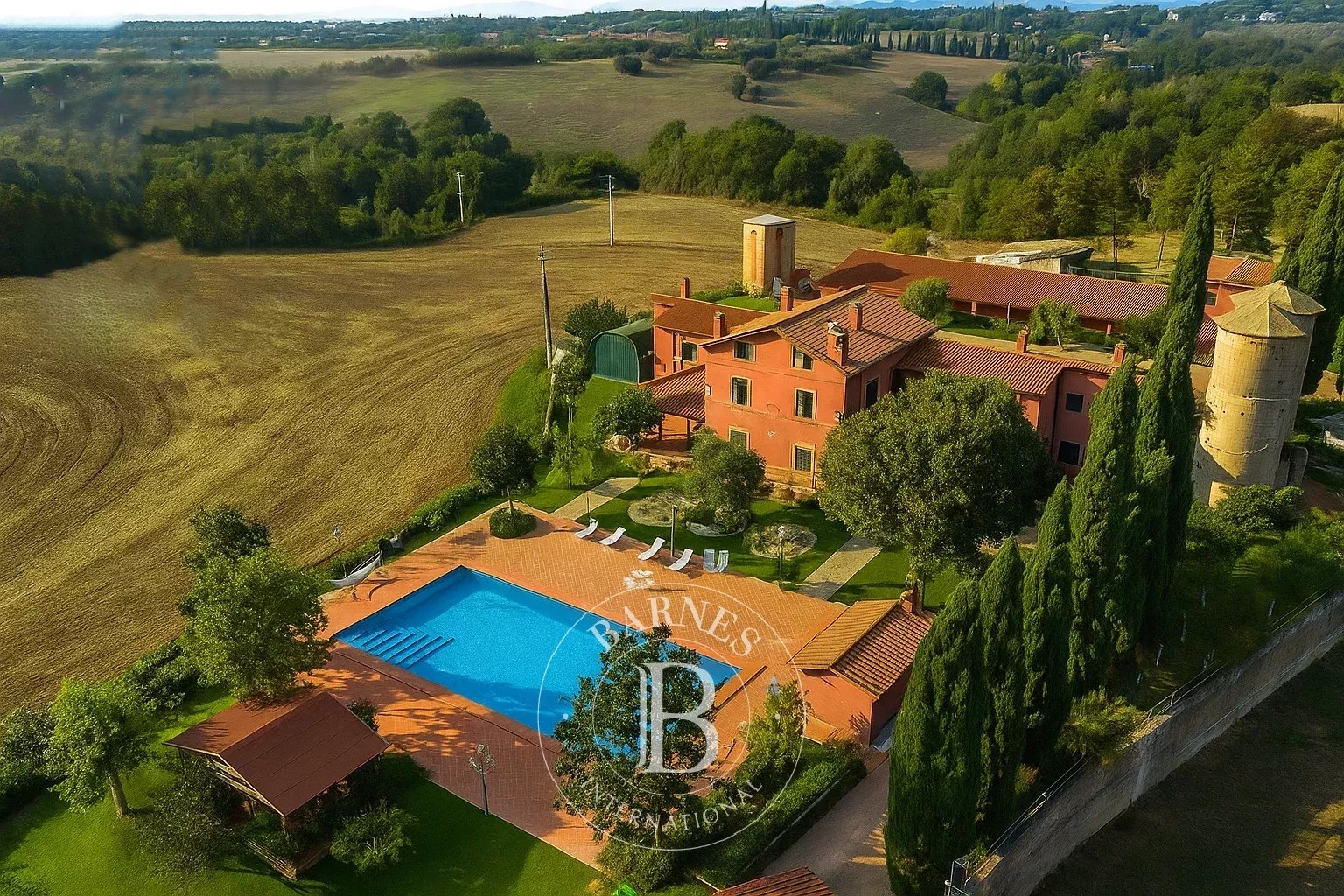Villa Roma  -  ref 86156342 (picture 1)