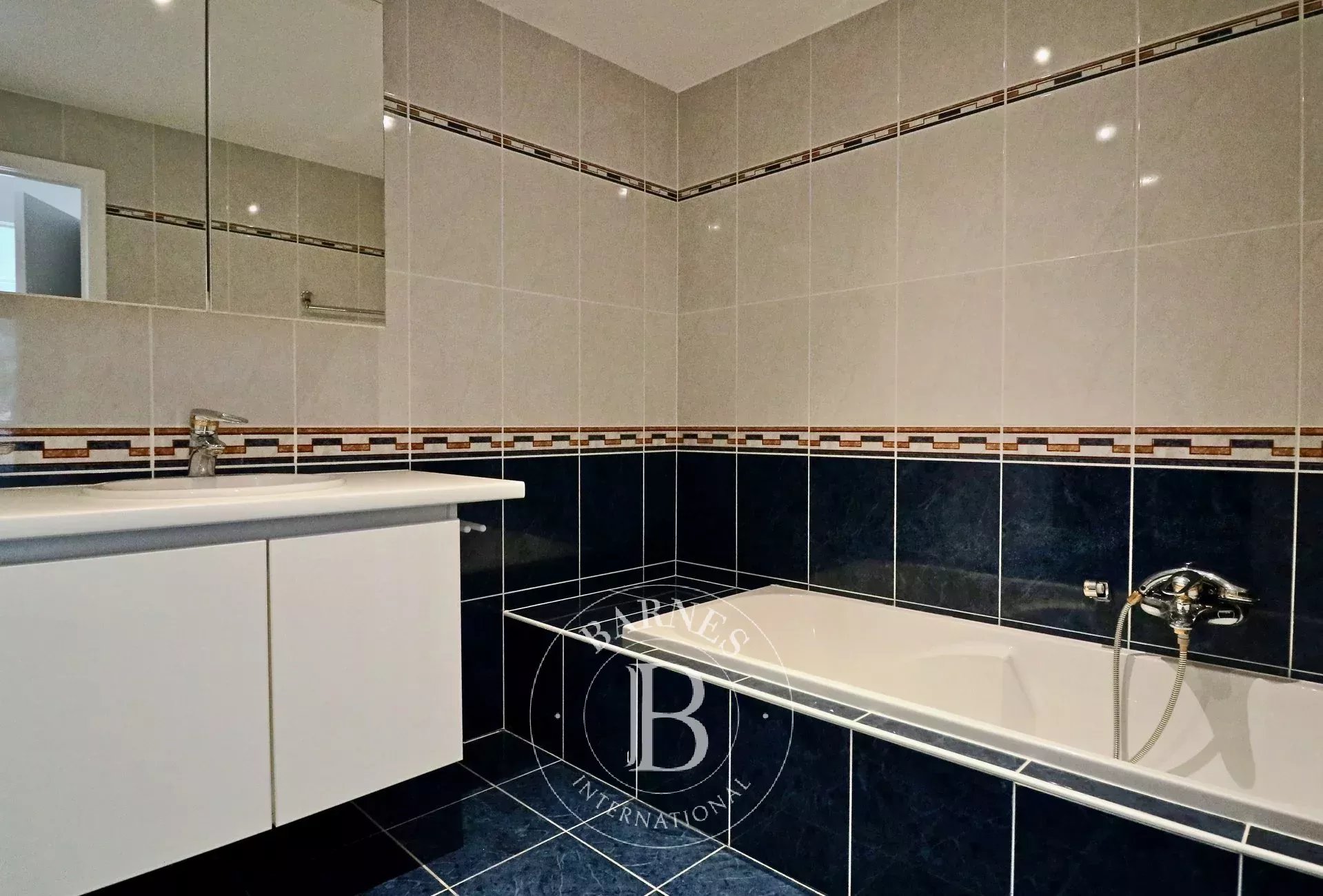 Roosevelt - flat 3bed 2bad terras garage