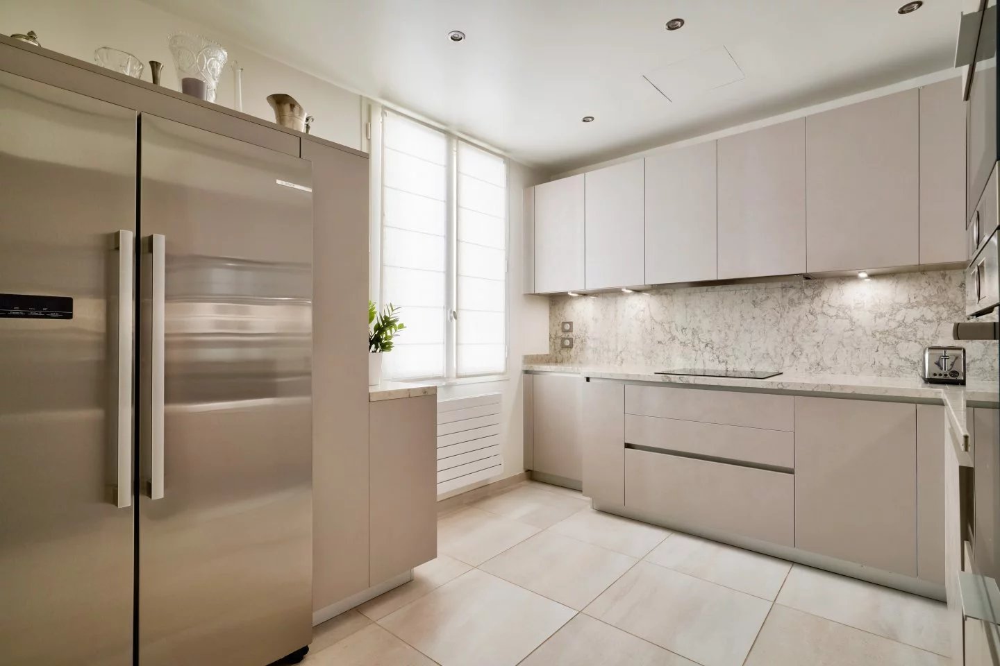 2 Bedroom Apartment/Flat's Image 3