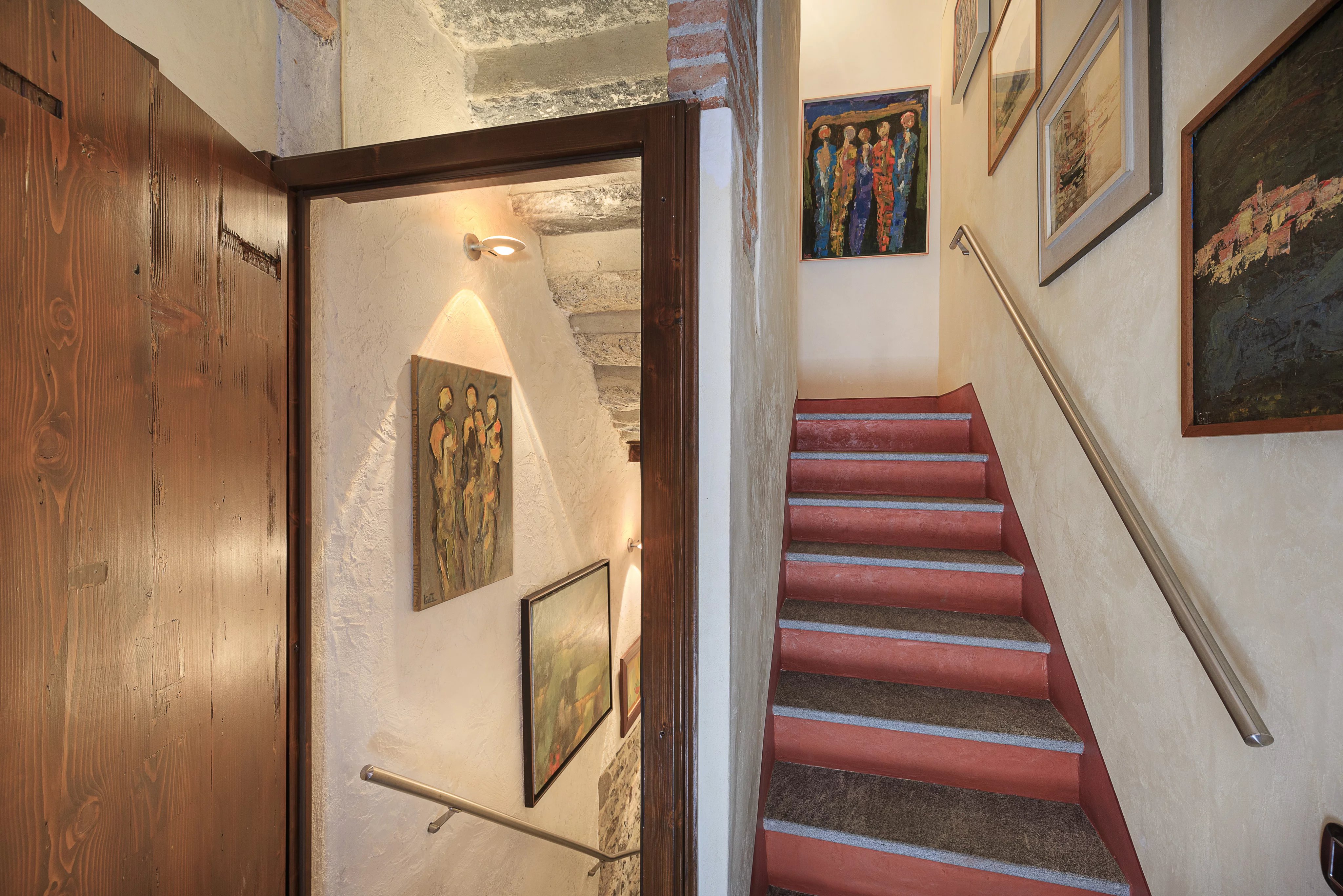 Rustic house in the historic center of Brienno - picture 32