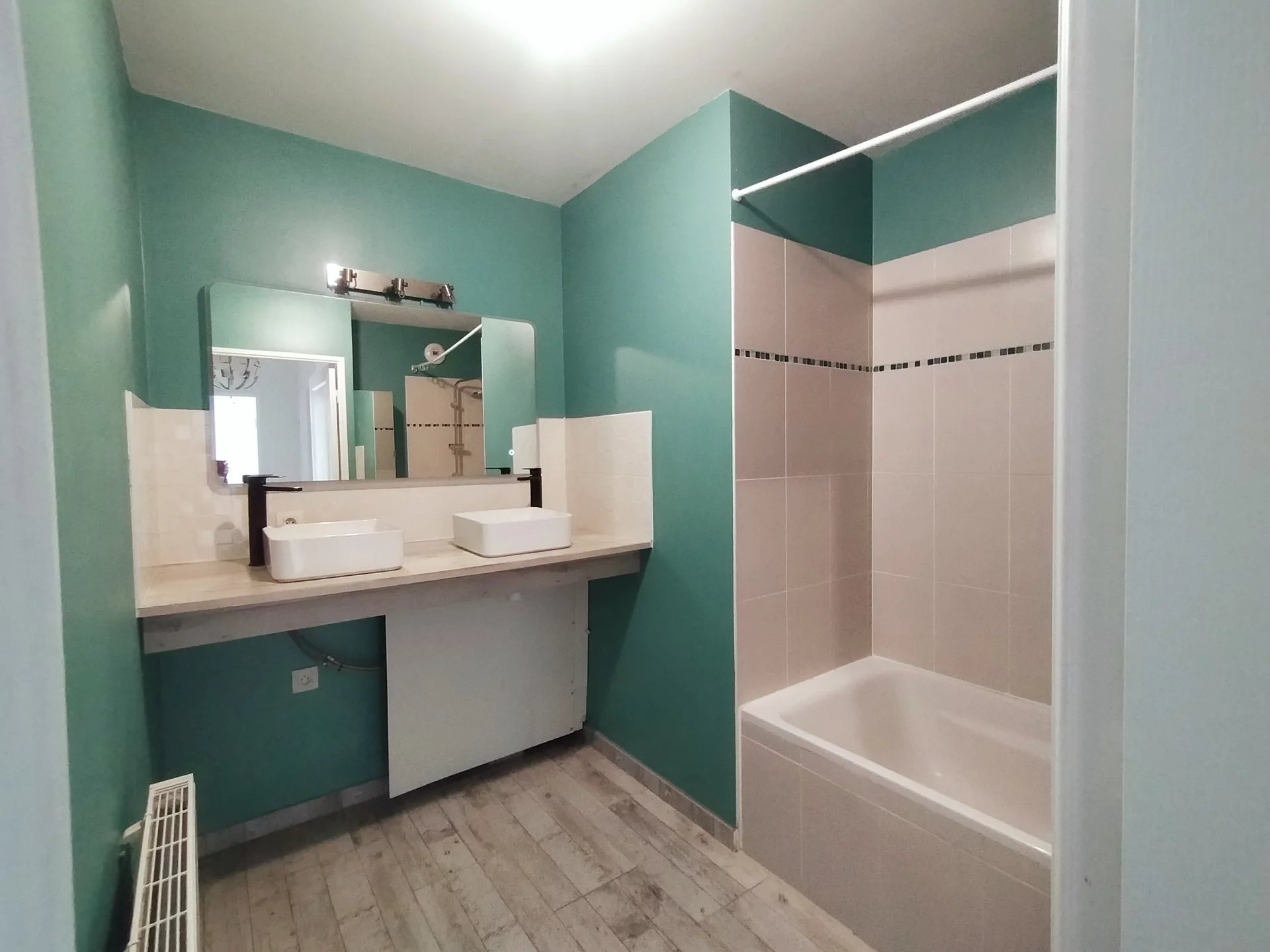 85045095 Location Saint-Fons